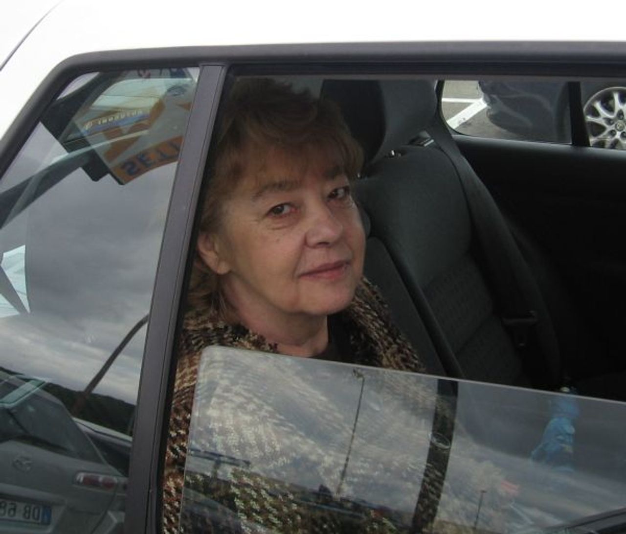 <p>Z głębokim żalem zawiadamiamy, że dnia 26 maja 2010 r. zmarła nagle moja kochana Żona, ukochana Mama, Teściowa i Babcia śp. Wiesława Burlikowska z domu Brandebura, lat 62 Pogrzeb z mszą św. odbędzie się dnia 1.06.2010 r. o godz. 11.00 na cmentarzu parafialnym przy Al. St. Kard. Wyszyńskiego - Bielawki w Bydgoszczy. Pogrążeni w smutku MĄŻ i SYNOWIE z RODZINAMI Prosimy o nieskładanie kondolencji.</p>
