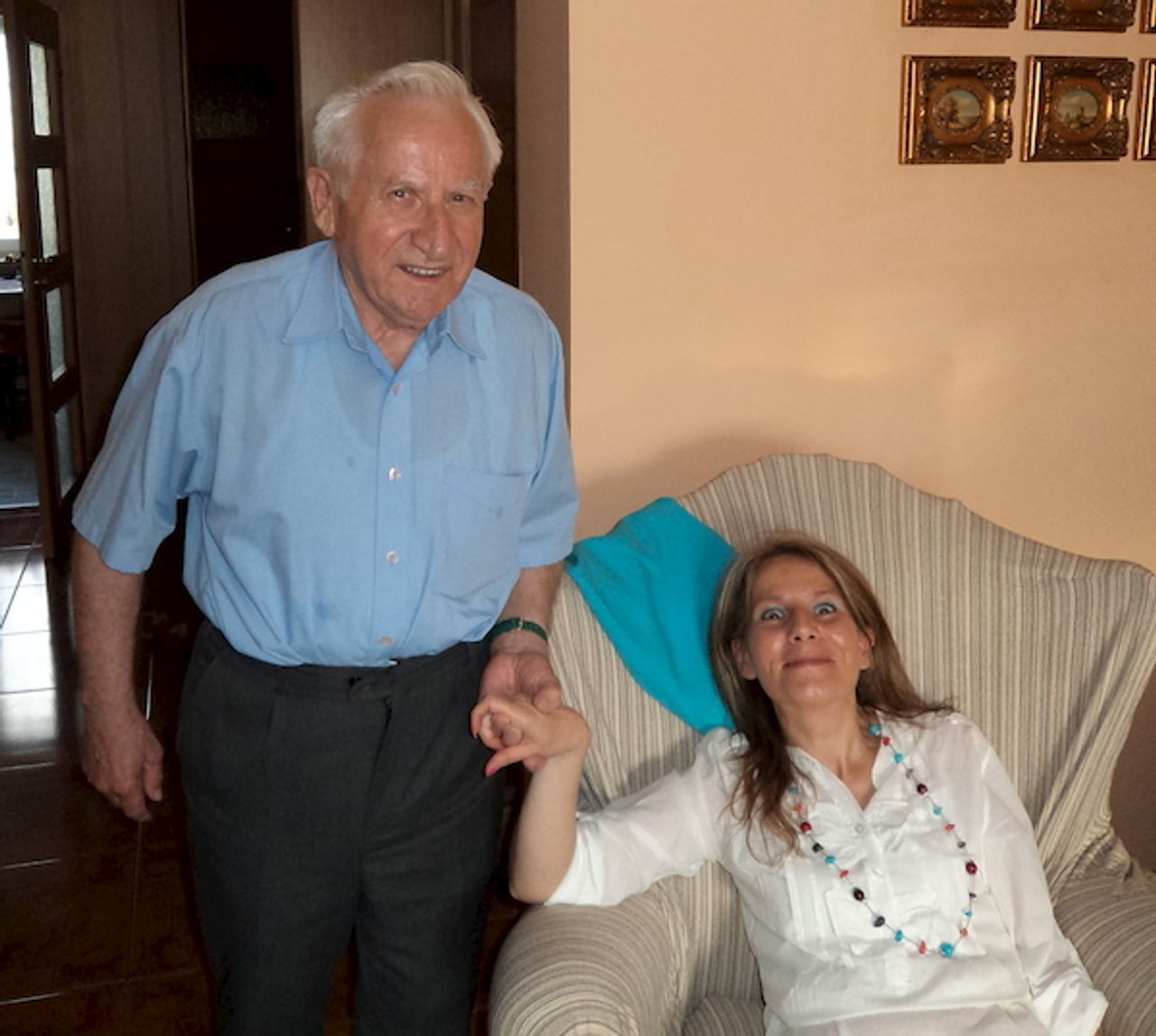<p>Z głębokim żalem zawiadamiamy, że dnia 12.07.2013 r. zasnął w Bogu mój ukochany Mąż, nasz drogi Tata i Teść</p>
<h4>śp. Jerzy Rompalski</h4>
<p>lat 80</p>
<p>Pogrzeb poprzedzony mszą św. żałobną odbędzie się dnia 16.07.2013 r. o godz. 11.30 na cmentarzu NSPJ przy ul. Ludwikowo.</p>
<p>W smutku pogrążona Żona z Rodziną</p>