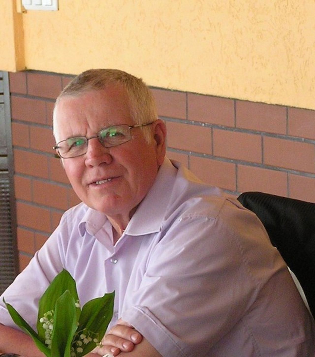 <p>Z głębokim żalem zawiadamiamy, że 24 listopada 2011 roku odszedł od nas w wieku 70 lat, kochany MĄŻ, TATUŚ, TEŚĆ , DZIADZIUŚ i BRAT śp. ALOJZY POSIECZEK Pogrzeb odbędzie się we wtorek 29 listopada 2011 roku o godz. 11.50 na cmentarzu komunalnym (starym) przy ul. Wrocławskiej w Zielonej Górze Pogrążona w smutku Rodzina</p>