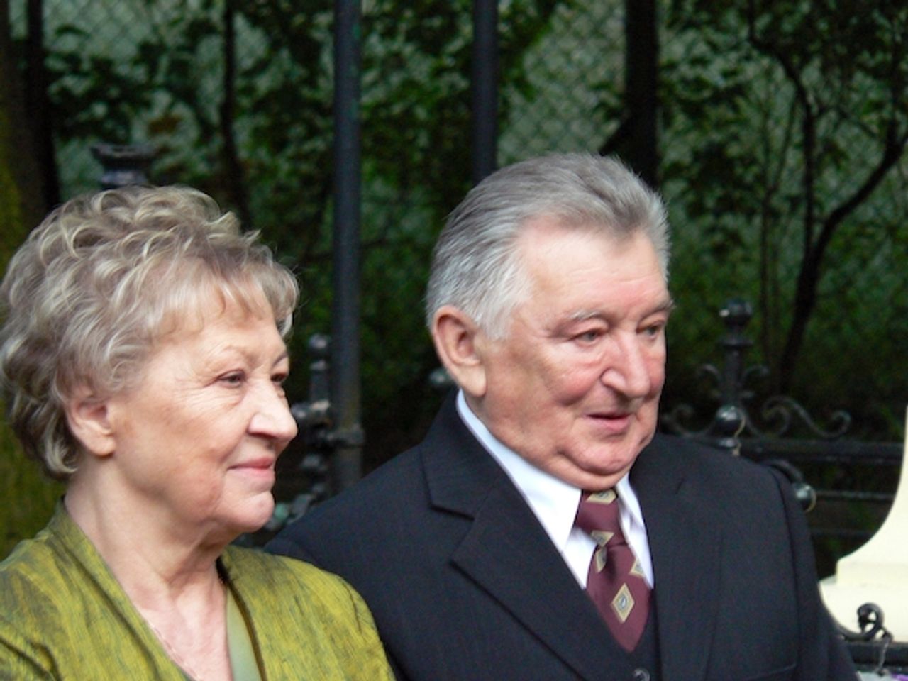 <p>Z głębokim żalem zawiadamiamy, że w dniu 20 marca 2011 roku zmarła<br />Ś+P<br />Renata Ewa Klatkowska<br />z domu Zaborowska<br />Lekarz medycyny<br />Uroczystości pogrzebowe odbędą się w dniu 25 marca 2011 roku (piątek) o godz. 13.30 na Starym Cmentarzu rzymskokatolickim pw. św. Józefa w Łodzi przy ul. Ogrodowej.<br />Pogrążona w smutku<br />Rodzina</p>