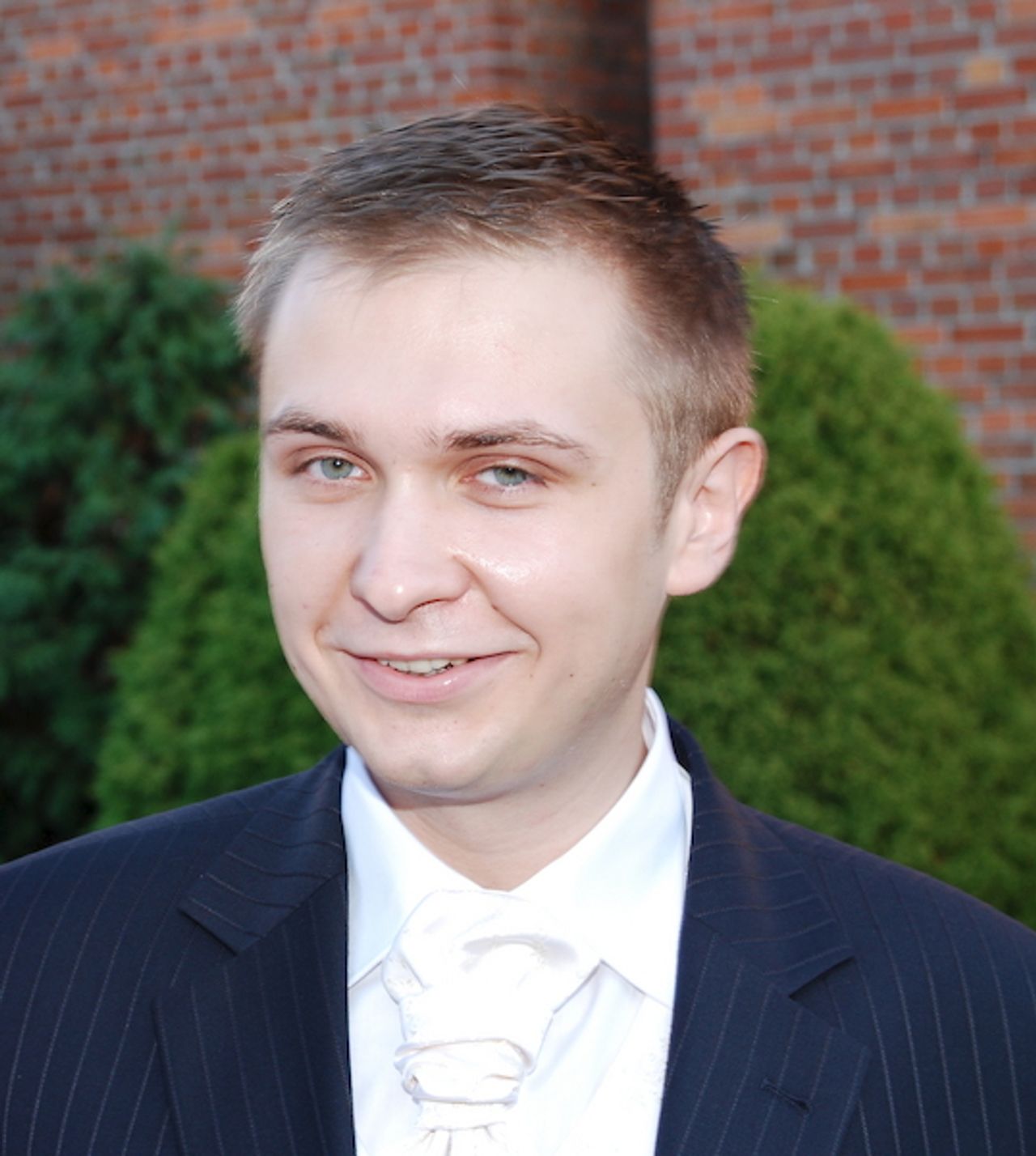 <p>Z prawdziwym bólem przyjęliśmy wiadomość o tragicznej śmierci naszego kolegi Piotra Kubraka. Szczere kondolencje żonie Magdalenie oraz całej rodzinie składają pracownicy NOMI S.A.</p>