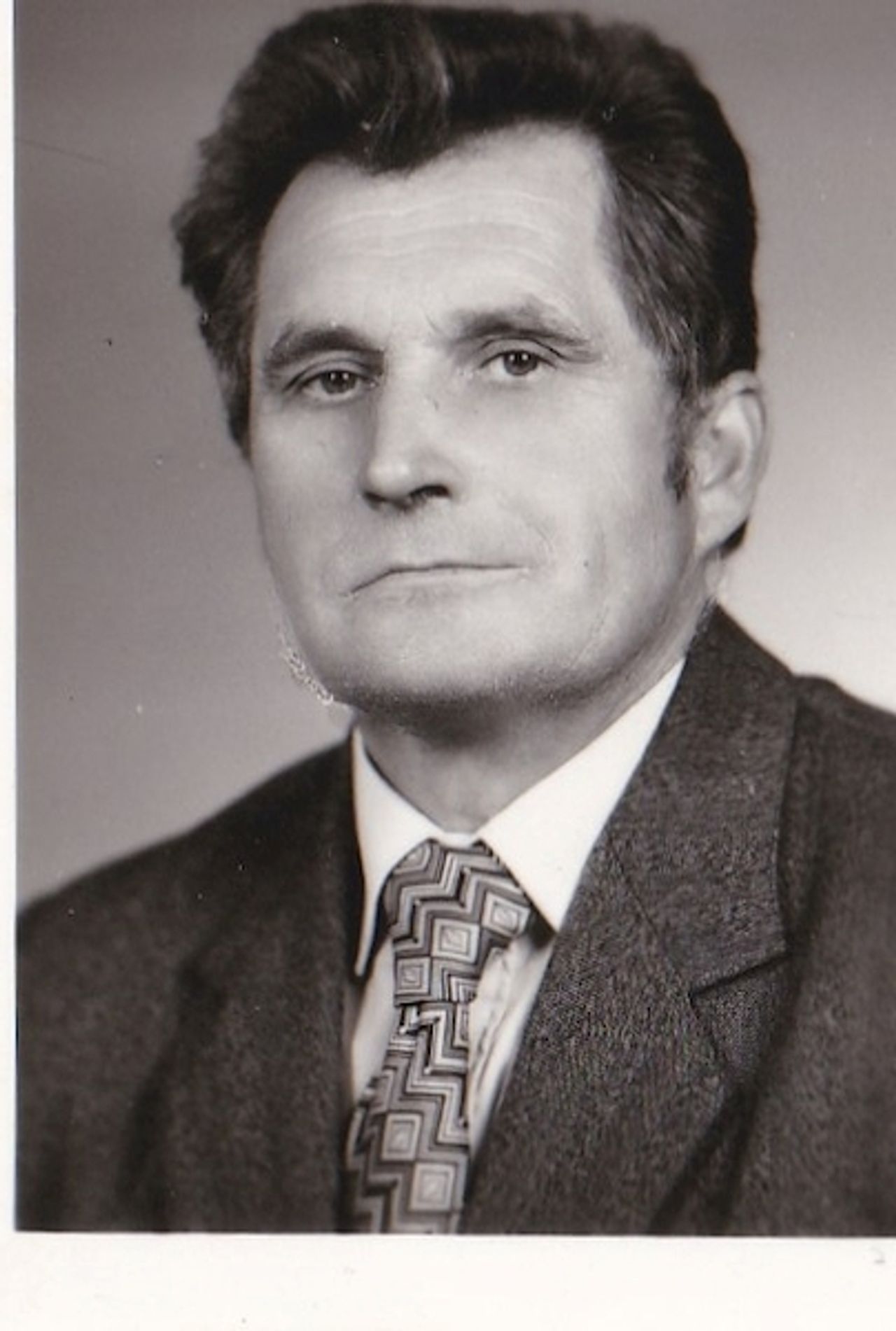<p>Z głębokim żalem zawiadamiamy, że w dniu 23 maja 2013r. odszedł w wieku 76 lat najukochańszy Mąż, Tatuś i Dziadziuś śp. Stefan Olech Ceremonia pogrzebowa odbędzie się dnia 27 maja 2013r. w kościele św. Stanisława w Dobieszewie o godz. 16.00. Rodzina</p>
