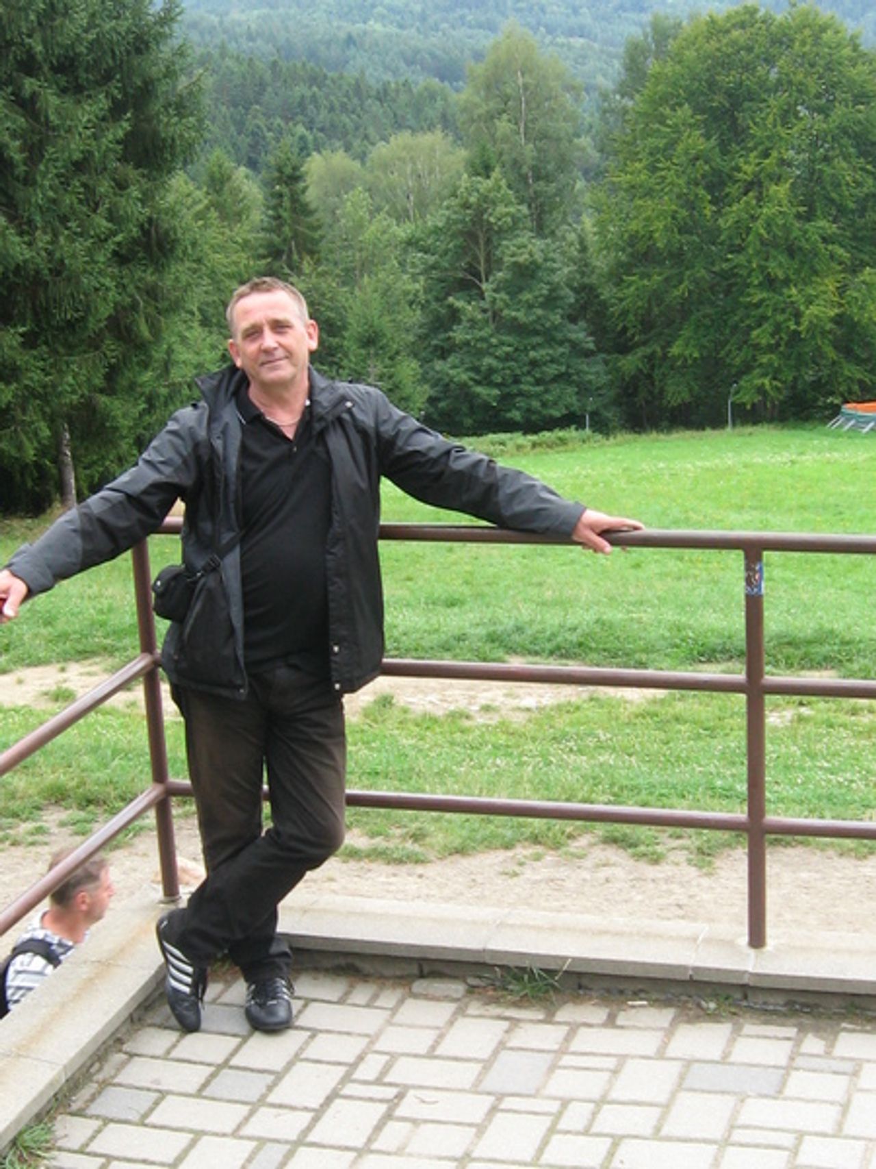 <p>Z wielkim smutkiem przyjęliśmy wiadomość o śmierci naszego pracownika Zbigniewa Idczaka. Przeżył 59 lat . Wyrazy głębokiego współczucia Rodzinie Zmarłego składa Dyrekcja i Pracownicy PGE Górnictwo i Energetyka Konwencjonalna SA - Oddział Elektrownia Opole.</p>