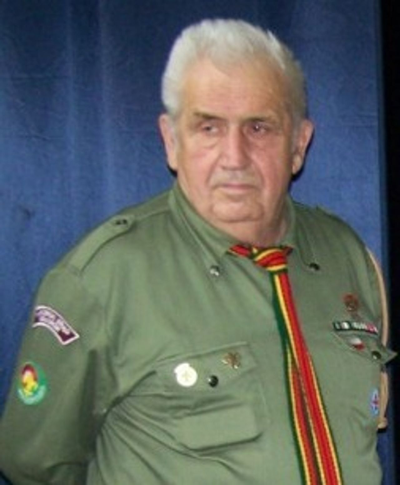 <p>W dniu 10 grudnia 2012 roku w wieku 76 lat odszedł na wieczną wartę<br />ś+p<br />hm. Ryszard Dubisz<br />Przewodniczący Komisji Historycznej<br />Chorągwi Wlkp. ZHP<br />Pogrzeb odbędzie się w czwartek 13 grudnia 2012 r. o godz. 13.30 na cmentarzu Miłostowo od ul. Gnieźnieńskiej.<br />Komenda Chorągwi Wlkp. ZHP</p>