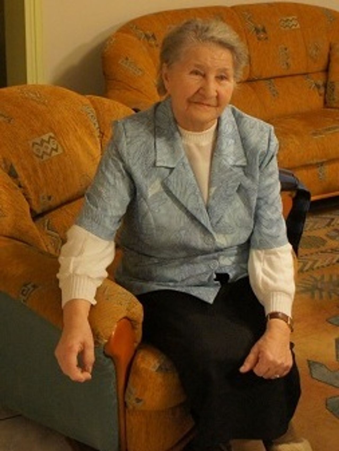 <p>Z głębokim żalem zawiadamiamy,<br />że dnia 9.10.2011 roku odeszła od nas<br />nasza ukochana Mama, Babcia i Prababcia</p><p>ŚP<br />Janina Gul</p><p>Msza święta żałobna zostanie odprawiona w dniu 14.10.2011 r. o godz 14.00 w kościele parafialnym pw. św. Bonifacego we Wrocławiu, pl. Staszica.<br />Pogrzeb odbędzie się 14.10.2011 r. (piątek) o godz. 15.20 na cmentarzu Osobowickim.</p><p>O czym informują pogrążeni w smutku<br />Córka i Synowie z Rodzinami</p>