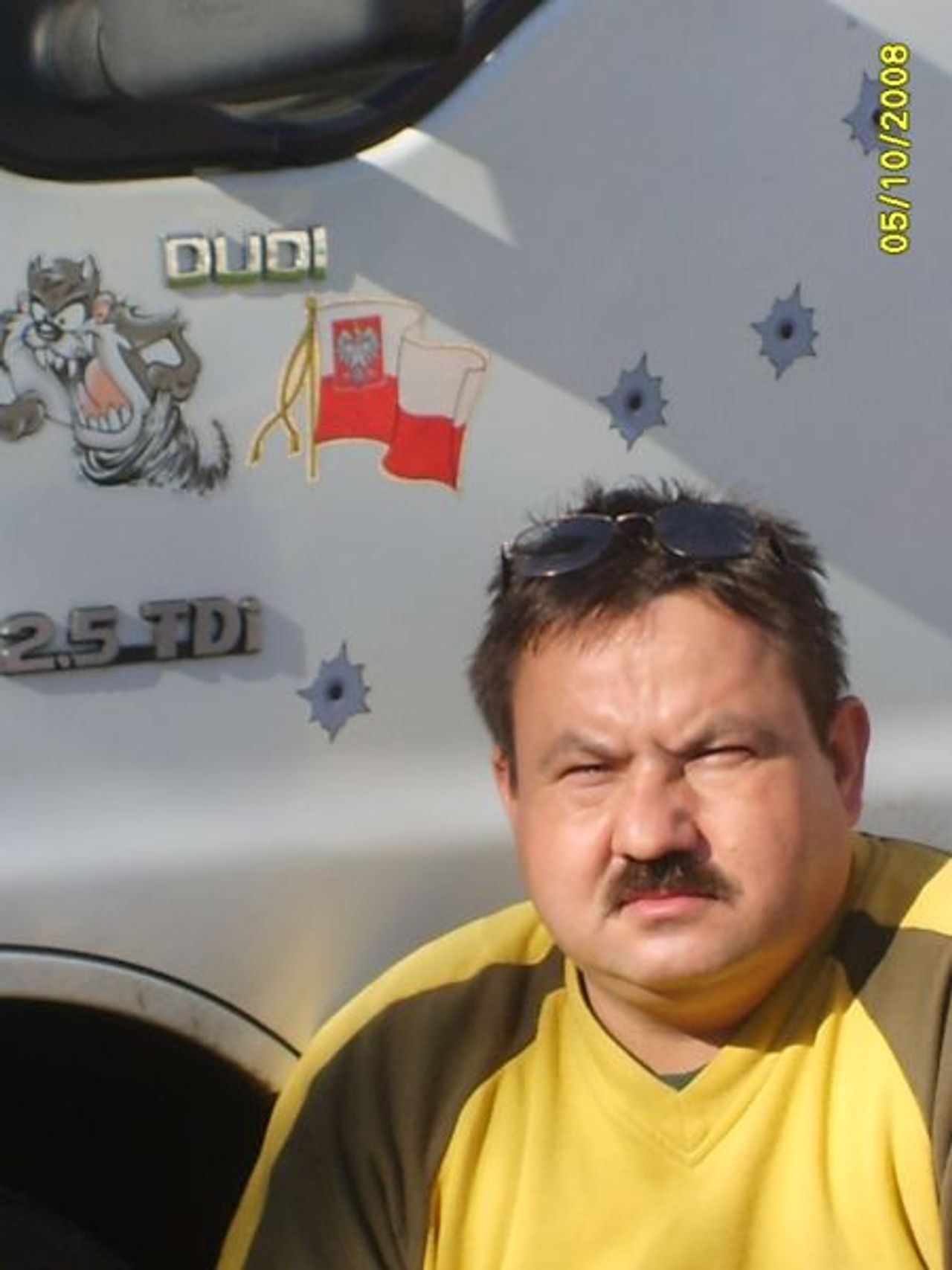 <p>"Jeszcze słyszymy Twój głos Twoje myśli i pragnienia I nagle zostawiasz Nas Bez słowa pożegnania" Z głębokim żalem przyjęliśmy wiadomość o śmierci Naszego Kolegi, Sołtysa wsi Kosierz, Radnego śp. JACKA DUDKA wyrazy szczerego współczucia rodzinie zmarłego składają Wójt Gminy Dąbie Przewodniczący Rady Gminy Dąbie Rada Gminy Dąbie, Sołtysi pracownicy Urzędu Gminy</p>