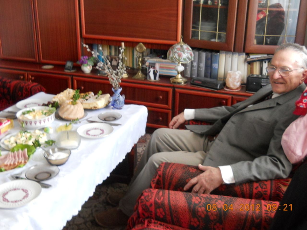 <p>Z głębokim żalem zawiadamiam, że dnia 7 maja 2012 roku zmarł śp. Edward Kokoszyński lat 72. Msza św. żałobna odprawiona zostanie dnia 11.05.2012 r. (piątek) o godz. 7.00 w kościele pw. Matki Boskiej Częstochowskiej przy ul. Żmudzkiej 2 w Bydgoszczy. Pogrzeb odbędzie się tego samego dnia o godz. 11.30 na cmentarzu przy ul. Wiślanej w Bydgoszczy. Pogrążona w smutku SIOSTRA BARBARA z RODZINĄ</p>