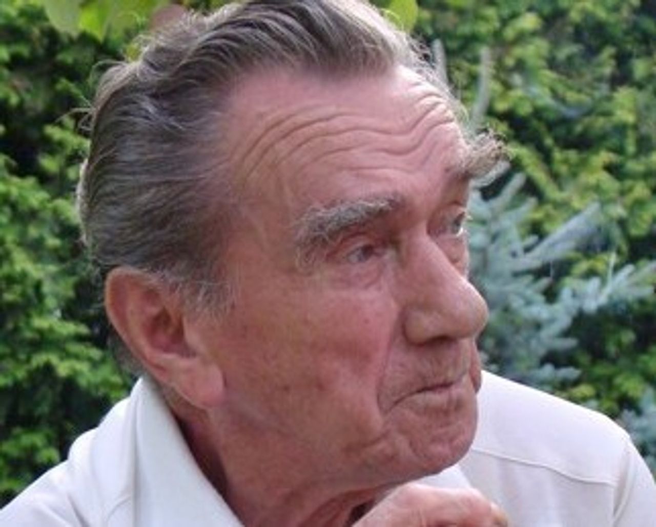 <p>10 lipca 2013 roku odszedł od nas pełen dobroci i pogody ducha<br />ukochany Braciszek i Wujcio<br />ś + p<br />Ireneusz Osztynowicz<br />Pożegnanie - 15 lipca 2013 r. o godzinie 12.45<br />na cmentarzu Miłostowo - od ul. Gnieźnieńskiej.<br />Pogrążeni w smutku<br />Hania,<br />Maciej z Madzią i Mateuszkiem,<br />Kropeczka z Tomkiem</p>