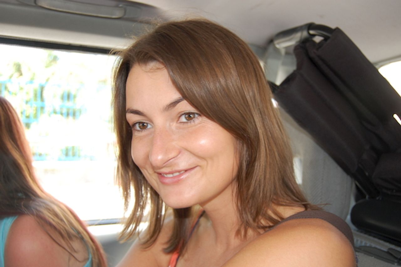 <p style="text-align:center">Z głębokim smutkiem przyjęliśmy wiadomość,<br />że w dniu 19 sierpnia 2012 roku odeszła<br />nasza Koleżanka</p>
<p style="text-align:center"><strong>Anna Isbrandt</strong></p>
<p style="text-align:center">Łączymy się w żalu z Rodzicami i Bliskimi Zmarłej</p>
<p style="text-align:center">Zarząd i współpracownicy z Grupy Aspen</p>
<p style="text-align:center"><em>„Nie umiera ten, kto trwa w pamięci żyjących”</em></p>