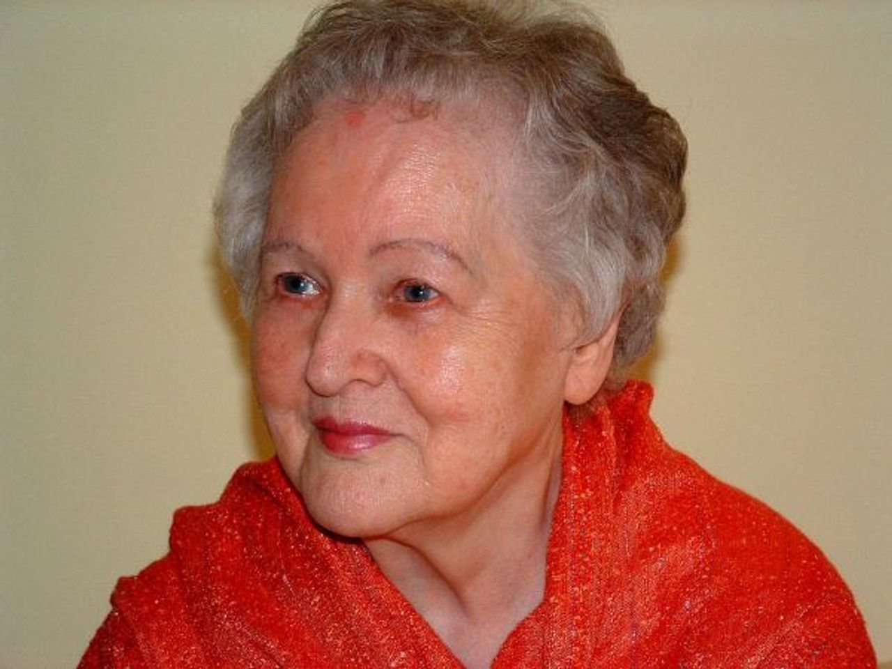 <p>„Nie umiera ten, kto trwa w pamięci żywych” Z głębokim żalem zawiadamiamy, że dnia 14 sierpnia 2009 r. odeszła od nas najukochańsza Mama, Teściowa, Babcia, Prababcia śp. Elżbieta Nitecka z domu Byczkowska lat 82 Msza święta pogrzebowa zostanie odprawiona dnia 21 sierpnia 2009 r. (piątek) o godzinie 11.00 w kościele pw. NSPJ w Sopocie przy ulicy Malczewskiego. Różaniec w kościele o godzinie 10.30. Pogrzeb o godzinie 12.00 na cmentarzu Katolickim w Sopocie. Pogrążona w smutku rodzina</p>