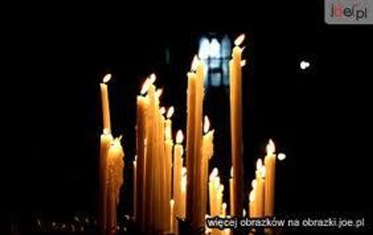 <p>Z głębokim żalem zawiadamiamy, że 1 grudnia 2010 roku odszedł od nas w wieku 36 lat ukochany SYN</p>
<h4>śp. ANDRZEJ KOBUS</h4>
<p>Pogrzeb odbędzie się w sobotę, 4 grudnia 2010 roku o godz. 11.20 na nowym cmentarzu komunalnym przy ul. Wrocławskiej w Zielonej Górze.</p>
<p>Pogrążeni w smutku rodzice</p>