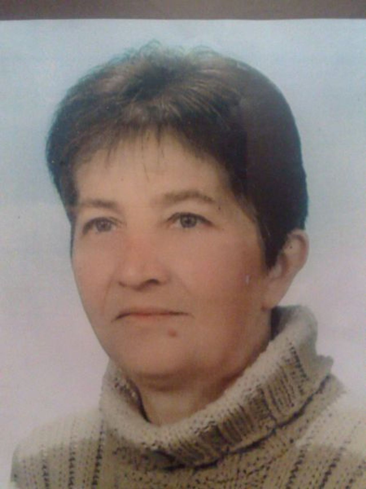 <p>Z głębokim żalem zawiadamiamy, że dnia 26 kwietnia 2009r. zmarła kochana żona, mama, teściowa i babcia śp. Sabina Poziomka z domu Błażejewska lat 56 Msza św. żałobna odprawiona zostanie dnia 29.04.2009r. o godz. 9.00 w kościele parafii pw. św. Mikołaja. Pogrzeb odbędzie się tego samego dnia o godz. 15.30 na cmentarzu parafii św. Józefa przy ul. Libelta w Inowrocławiu. Pogrążony w smutku MĄŻ i CÓRKI z RODZINAMI</p>