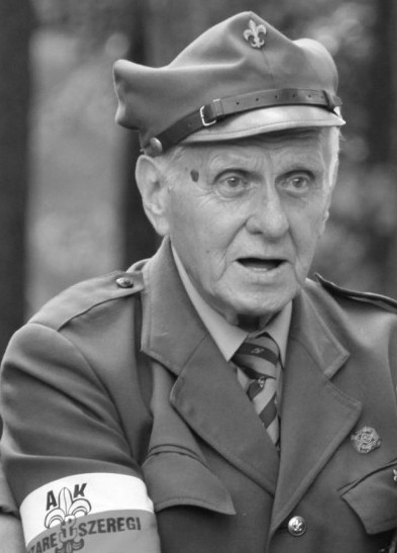 <p>Z wielkim żalem przyjęliśmy wiadomość o śmierci<br />ś+p<br />Druha harcmistrza<br />Kazimierza Kwiatkowskiego<br />ps. „Kazek”<br />instruktora Chorągwi Wielkopolskiej<br />Związku Harcerstwa Polskiego<br />zasłużonego członka Stowarzyszenia Szare Szeregi<br />Region Wielkopolski<br />Rodzinie i Bliskim<br />składamy wyrazy szczerego współczucia i żalu.<br />Cześć Jego pamięci!<br />Komenda Chorągwi Wielkopolskiej ZHP</p>