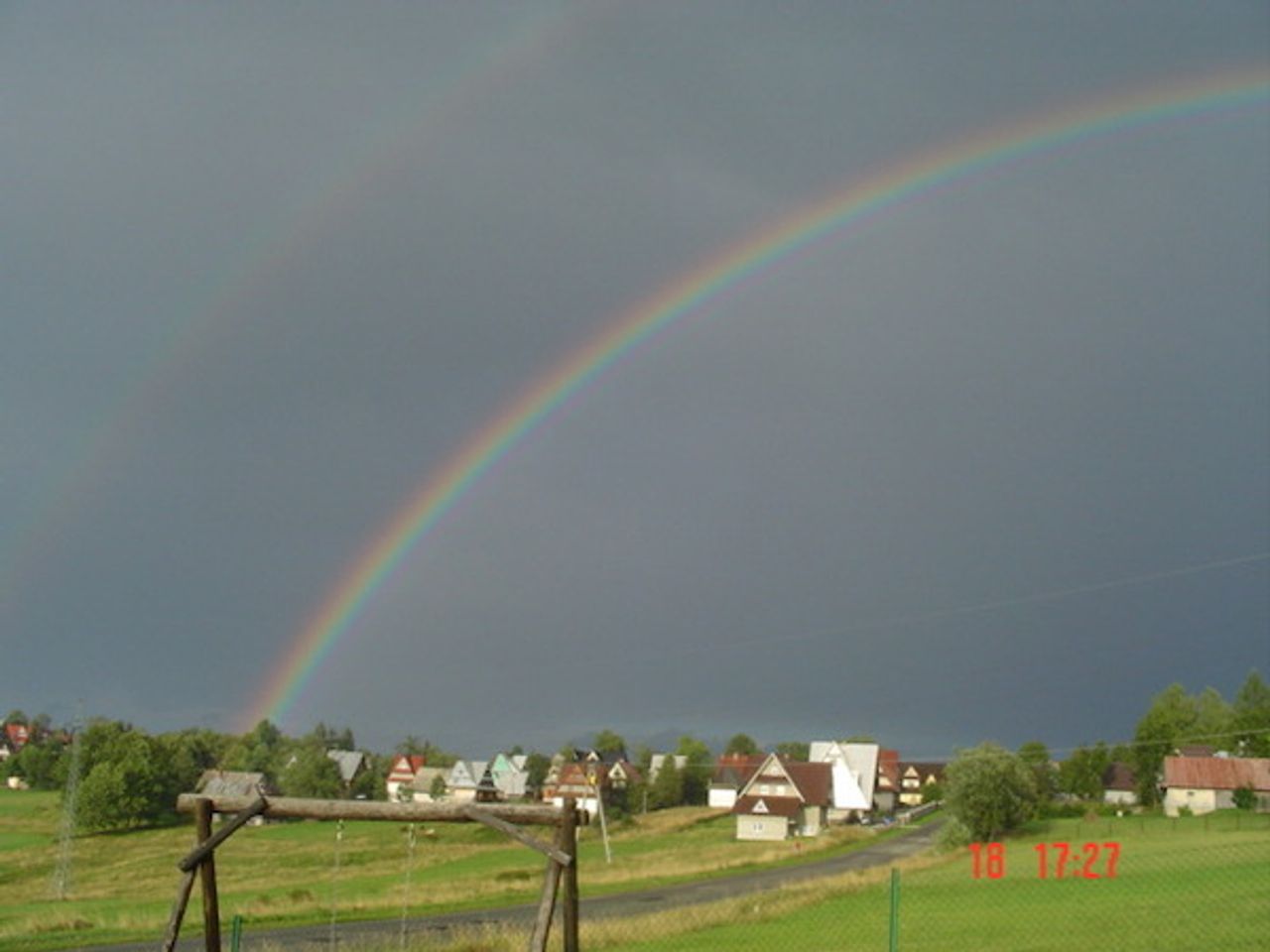 <p><em>"Nie płacz. Ona jest u Mnie"</em></p>
<p>W 1 rocznicę śmierci</p>
<h4>śp. Anny Marii Przybysz</h4>
<p>abiturientki krakowskiej ASP<br />w niedzielę, 10 lutego 2013 r., o godz. 9.30 w kościele księży Pijarów, ul. Meissnera 20, odprawiona zostanie msza święta, na którą zaprasza Rodzina</p>