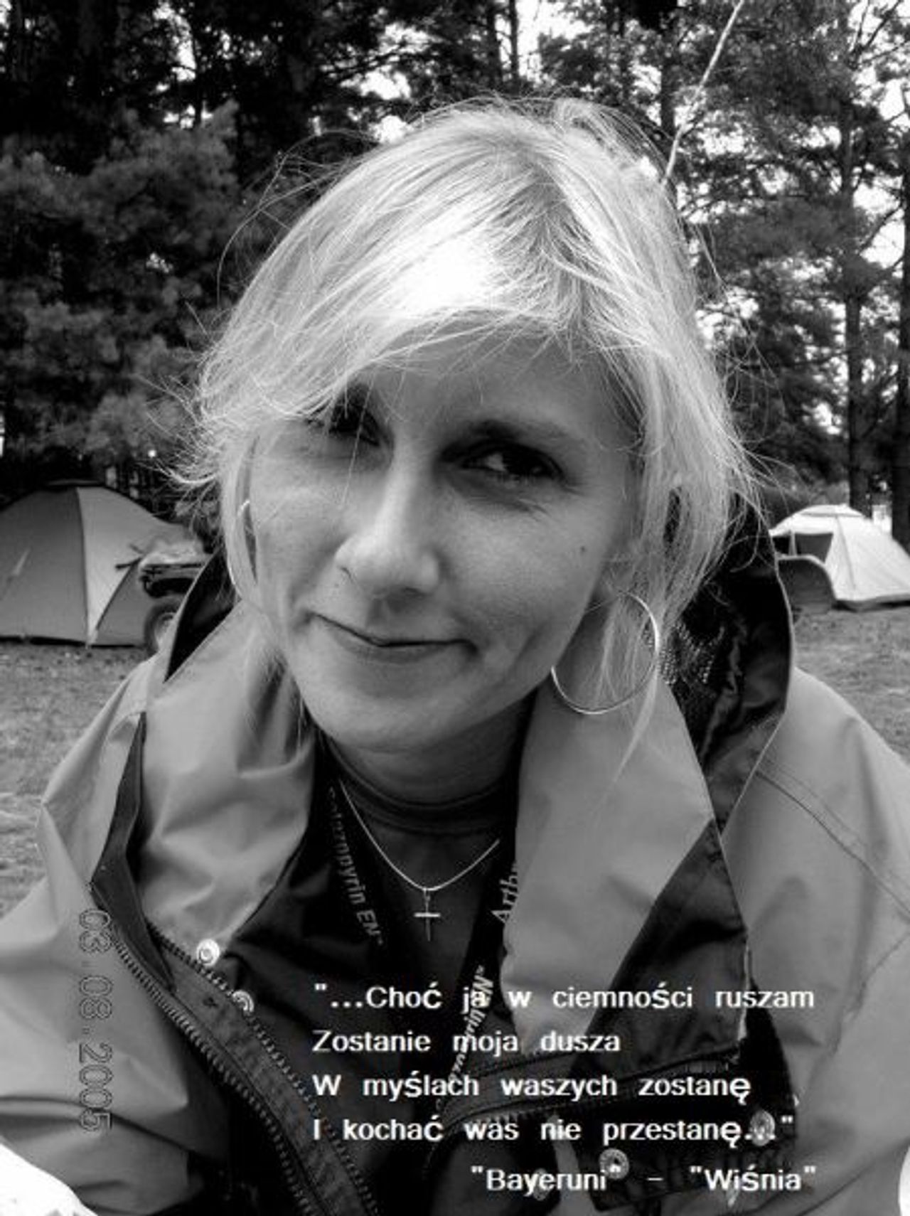 <p>Odeszłaś tak wcześnie, że ani uwierzyć, ani się pogodzić. Śmierć tak punktualna, że zawsze przychodzi nie w porę. Z głębokim żalem żegnamy naszą drogą Koleżankę Ewę Bayer. Pozostanie na zawsze w naszej pamięci. Rodzinie serdeczne wyrazy współczucia składają Koleżanki i Koledzy z Kliniki Medycyny Ratunkowej Szpitala Uniwersyteckiego nr 1 im. dr Jurasza w Bydgoszczy</p>