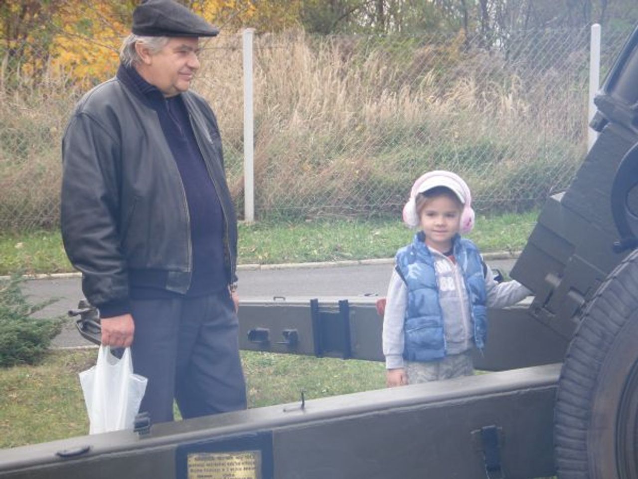 <p>Z głębokim żalem zawiadamiamy, że w dniu 30 marca 2009 r. po ciężkiej chorobie zmarł w wieku 74 lat nasz ukochany Mąż, Ojciec, Dziadek Śp. Inż. Ryszard DZIĘGIELEWSKI Msza święta odbędzie się w dniu 4 kwietnia 2009 r. w Kościele parafialnym p.w. Św. Piotra i Pawła w Opolu o godz. 7.30. Ceremonia pogrzebowa rozpocznie się w kaplicy cmentarnej w Opolu Półwsi w tym samym dniu o godz. 10.30 Pogrążona w smutku i żalu RODZINA</p>