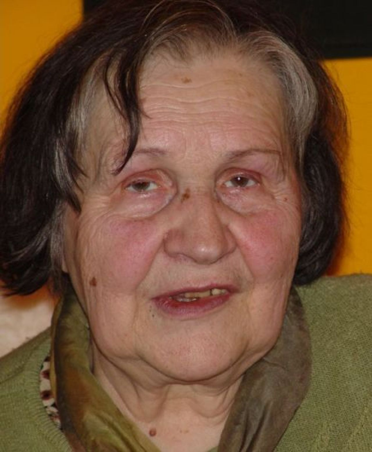 <p>Z głębokim smutkiem i żalem przyjęliśmy wiadomość o śmierci naszej Koleżanki i wspaniałego Nauczyciela<br />dr n. farm. Wandy Sawickiej<br />Rodzinie i Bliskim składamy szczere wyrazy współczucia<br />Kierownik, koleżanki i koledzy<br />z Katedry i Zakładu Farmakognozji<br />Uniwersytetu Medycznego w Lublinie</p>