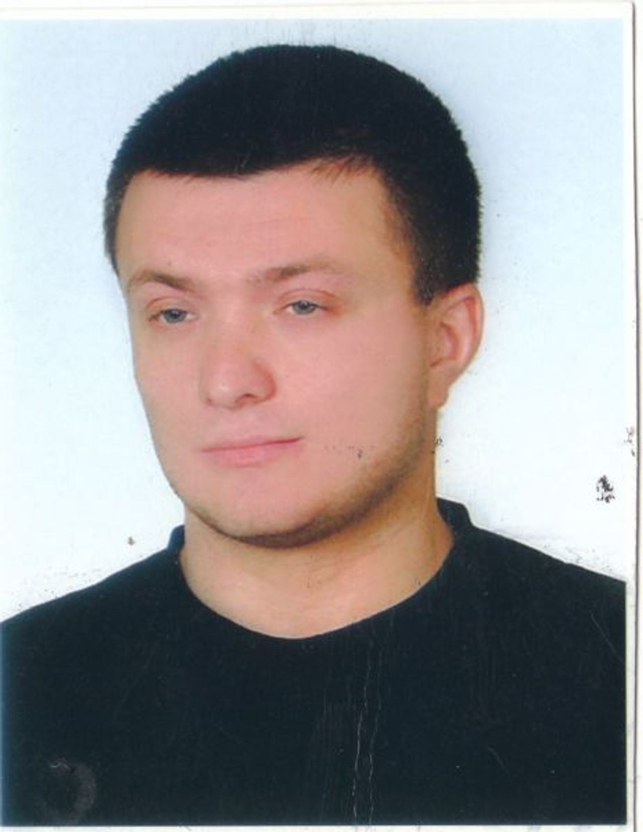 <p>Z żalem zawiadamiamy, że dnia 18 lipca 2010 r. zmarł tragicznie nasz ukochany Syn i Brat</p>
<h4>ś+ p Robert Rotnicki<br />lat 29</h4>
<p>Pogrzeb odbędzie się w środę, 21 lipca 2010 r. o godz. 12.30 na cmentarzu górczyńskim w Poznaniu.</p>
<p>W smutku pogrążona Rodzina</p>