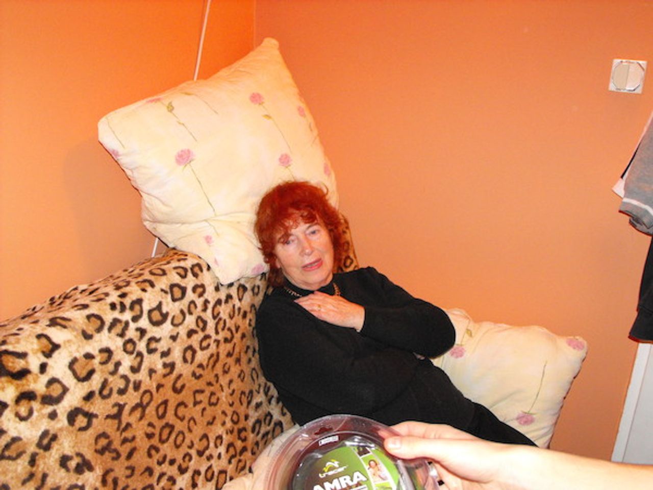 <p>Ze smutkiem zawiadamiamy, że w dniu 12.12.2010 r. zmarła nasza Mama<br />ŚP. Halina Targońska<br />Pogrzeb odbędzie się 15.12.2010 r. o godz. 13 na cmentarzu na Majdanku.<br />Córka i syn z rodzinami</p>