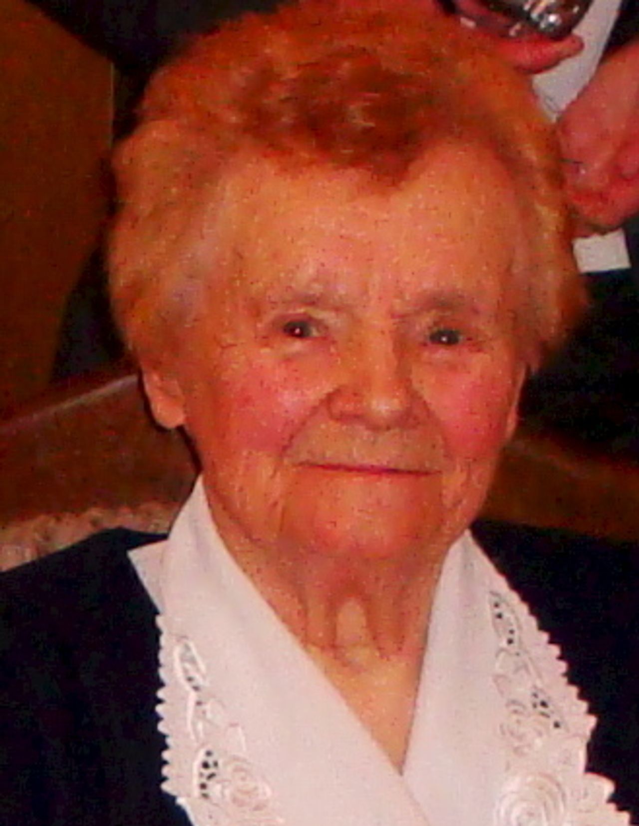 <p>Z głębokim żalem zawiadamiamy, że dnia 28.2.2011 r. zakończyła<br />swój pracowity, pełen poświęcenia żywot, nasza najdroższa<br />Mama, Babcia i Prababcia<br />ś + p<br />Jadwiga Sadowska-Nyga<br />lat 95<br />Pogrzeb odbędzie się w poniedziałek, 7 marca 2011 r. o godzinie 10.10<br />na cmentarzu Junikowo.<br />W smutku pogrążona<br />Rodzina</p>