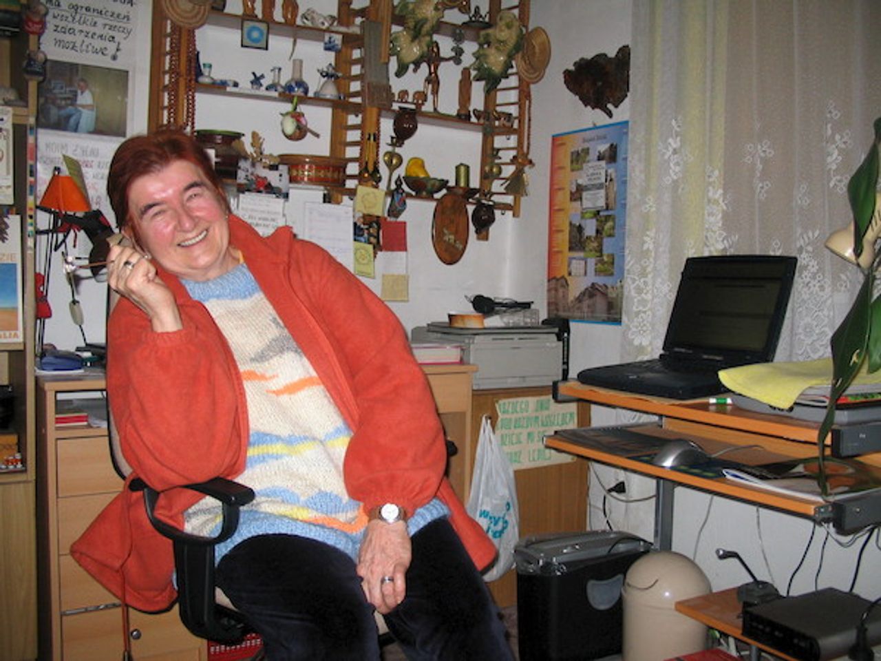 <p>Z głębokim żalem zawiadamiamy, że dnia 28 kwietnia 2015 roku<br />zmarła nasza ukochana Mama i Busia</p>
<p>ś.+p.</p>
<p>Joanna Borowska</p>
<p>Msza św. żałobna odprawiona zostanie 8.05.2015 r. o godz. 10.30<br />w kościele pw. św. Stanisława Kostki w Gdyni przy ul. Tatrzańskiej.</p>
<p>Pogrzeb odbędzie się tego samego dnia o godz. 11.30<br />na cmentarzu komunalnym w Sopocie przy ul. Malczewskiego.</p>
<p>Pogrążeni w smutku<br />Dzieci, Wnuki i Prawnuki</p>