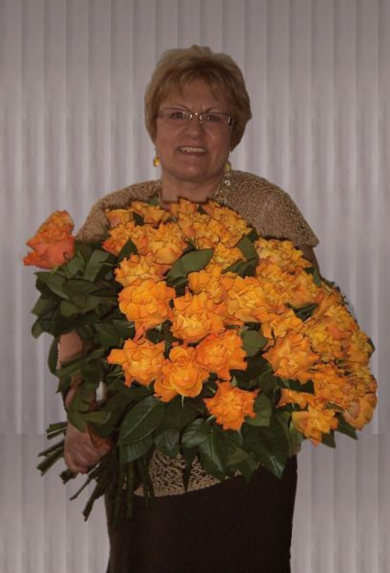 <p>"Ci, których kochamy, nie umierają, bo miłość to nieśmiertelność..." Z głębokim żalem zawiadamiamy, że w dniu 24 marca 2009 roku w wieku 64 lat odeszła od nas nasza Ukochana Żona, Matka, Teściowa, Babcia śp. Bogumiła DOMAŃSKA Ceremonia pogrzebowa rozpocznie się w kaplicy cmentarnej w Opolu Półwsi w dniu 4 kwietnia 2009 r. o godz. 11.00, a wyprowadzenie o godz. 12.00 Pogrążona w smutku RODZINA Prosimy o nieskładanie kondolencji</p>