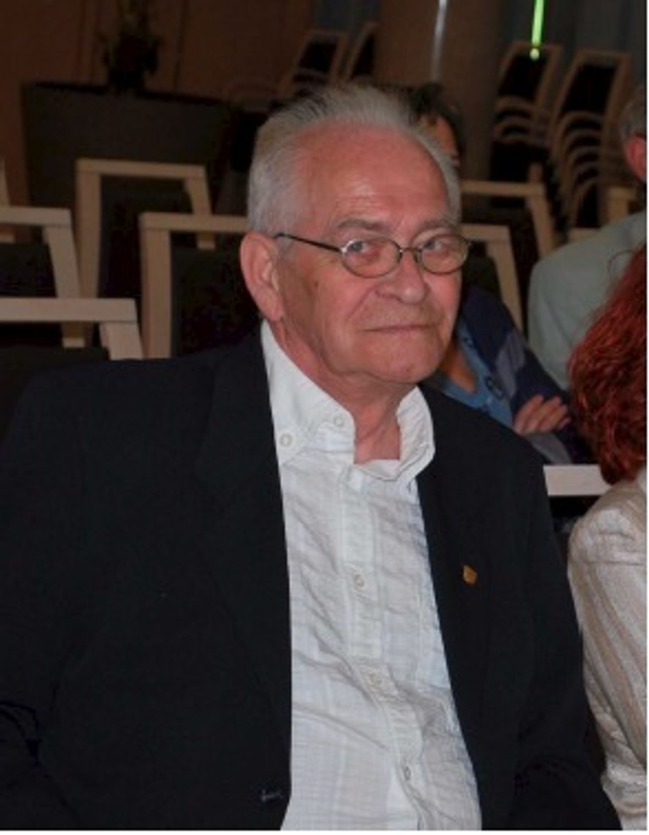 <p>,, Odszedłeś tak nagle, że ani uwierzyć, ani się pogodzić,, Z głębokim żalem zawiadamiamy, że 8 czerwca 2014 r. odszedł od nas na zawsze nasz kochany Mąż i Dziadek śp. Sergiusz Szymaniak Pogrzeb odbędzie się środę, 11 czerwca 2014 r. o godz. 9.50 na cmentarzu komunalnym (starym) przy ul. Wrocławskiej w Zielonej Górze. Pogrążona w żałobie rodzina.</p>