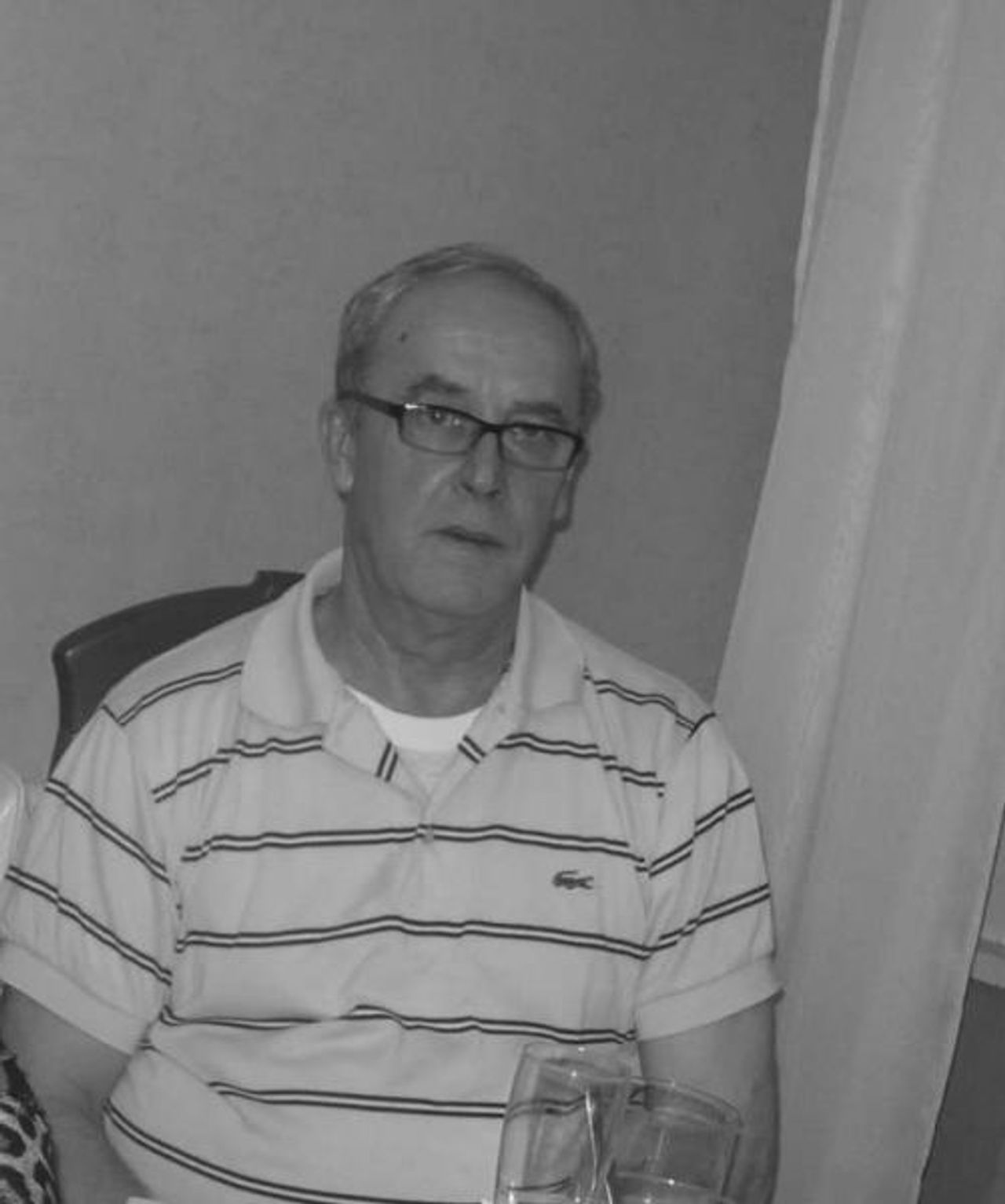 <p>Z głębokim żalem zawiadamiamy, że dnia 23 lutego 2011 roku zmarł mój kochany mąż, ojciec, teść i dziadek śp. Rajmund Zawieja lat 70. Pogrzeb odbędzie się dnia 26.02.2011 r. o godz. 13.00 na cmentarzu parafii Imienia N.M.P. przy ul. Marcinkowskiego w Inowrocławiu. Pogrążone w smutku ŻONA i CÓRKA z RODZINĄ</p>