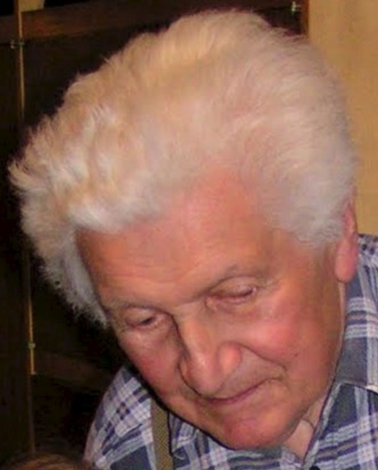 <p>Dnia 8 marca 2011 roku zmarł Jan Dulęba, sędzia Sądu Wojewódzkiego w Rzeszowie. Pogrzeb odbędzie się 11 marca o godzinie 12.00 na cmentarzu w Sanoku przy ulicy Rymanowskiej . Pogrążona w bólu Rodzina.</p>