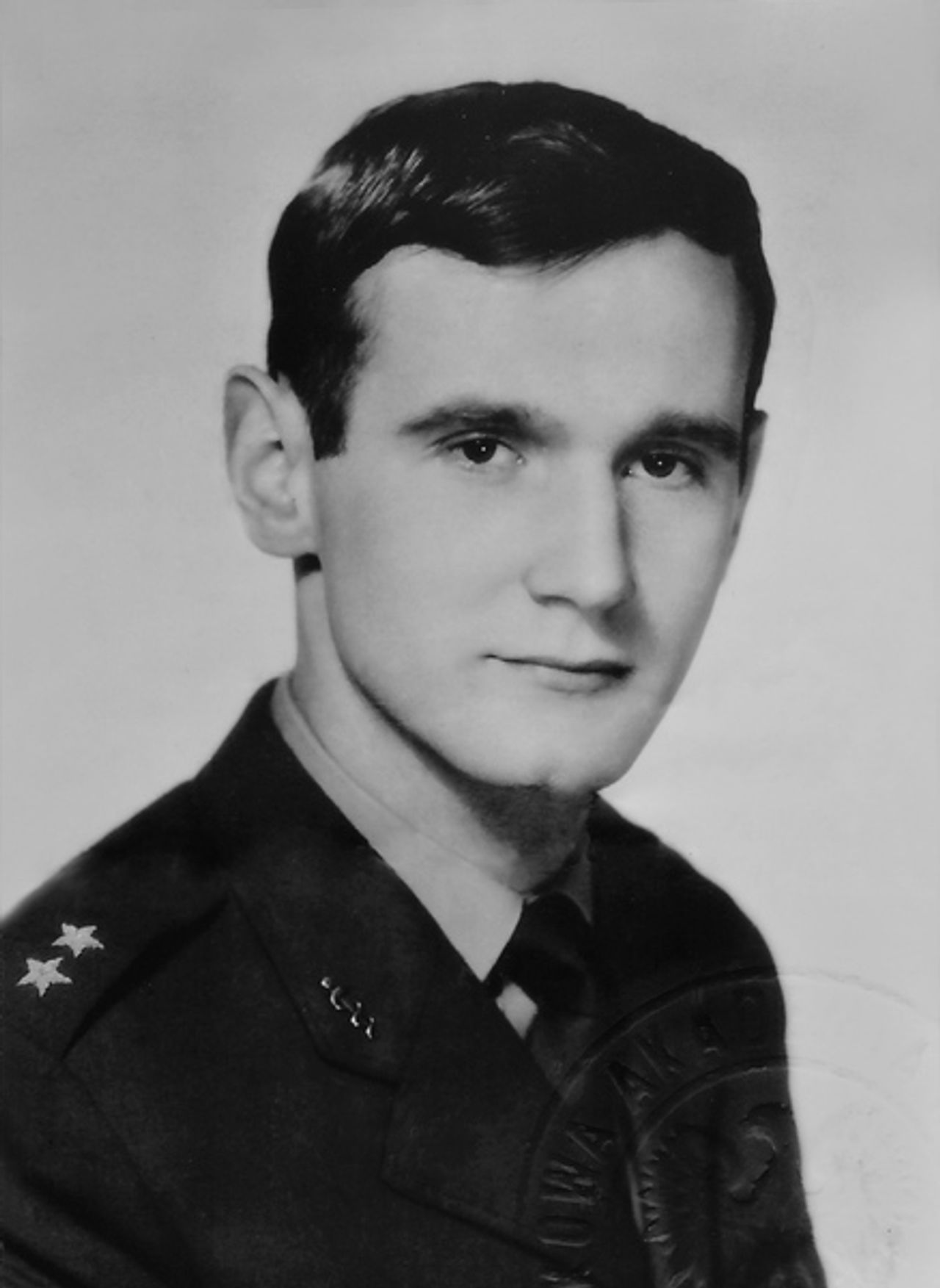 <p>Dnia 4 sierpnia 2014 r.,<br />przeżywszy lat 68, zmarł</p>
<p>mjr lek. Leon Wojaczek</p>
<p>Pogrzeb Zmarłego odbędzie się dnia 9 sierpnia 2014 r.<br />w kościele parafialnym w Jejkowicach o godz. 8.30.<br />Modlitwy przy Zmarłym odbędą się w dniu pogrzebu<br />w kaplicy pogrzebowej o godz. 8.00.</p>
<p>O czym zawiadamia pogrążona w bólu<br />Rodzina</p>