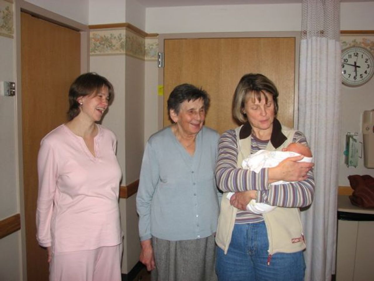 <p>Chociaż wiemy, że kiedyś nastąpi,<br />śmierć zawsze wydaje się niespodziewana.<br />W głębokim smutku zawiadamiamy, że dnia 16 października 2009 r.<br />zmarła nasza Najukochańsza Mama, Teściowa, Babcia, Prababcia, Siostra i Ciocia<br />ś + p<br />Józefa Majchrzak<br />Pogrzeb odbędzie się w piątek, 23.10.br. o godzinie 12.45 na cmentarzu Miłostowo od strony ul. Warszawskiej.<br />W smutku pogrążona<br />Rodzina</p>