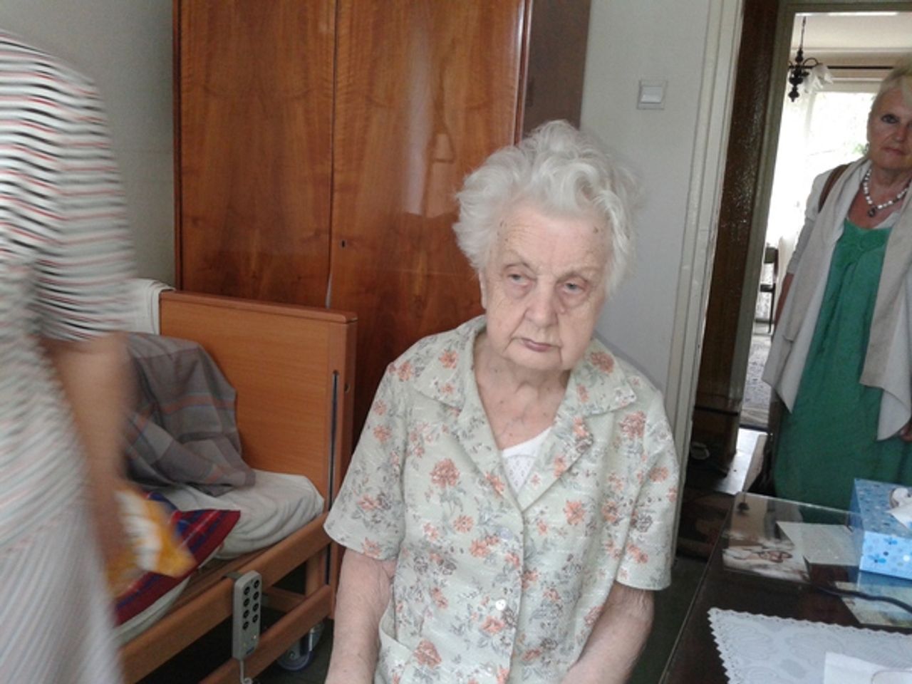 <p>Pogrążeni w głębokim żalu zawiadamiamy, że w dniu 14.12.2015r. przeżywszy 99 lat zmarła nasza Kochana Mama, Siostra, Babcia i Prababcia śp. Zofia Adamus. Msza święta żałobna odprawiona zostanie w dniu 21.12.2015 r. o godz. 12.00 w kościele św. Franciszka, po czym nastąpi wyprowadzenie Drogiej nam Osoby na Cmentarz Nowy. Pogrążona w smutku Rodzina.</p>