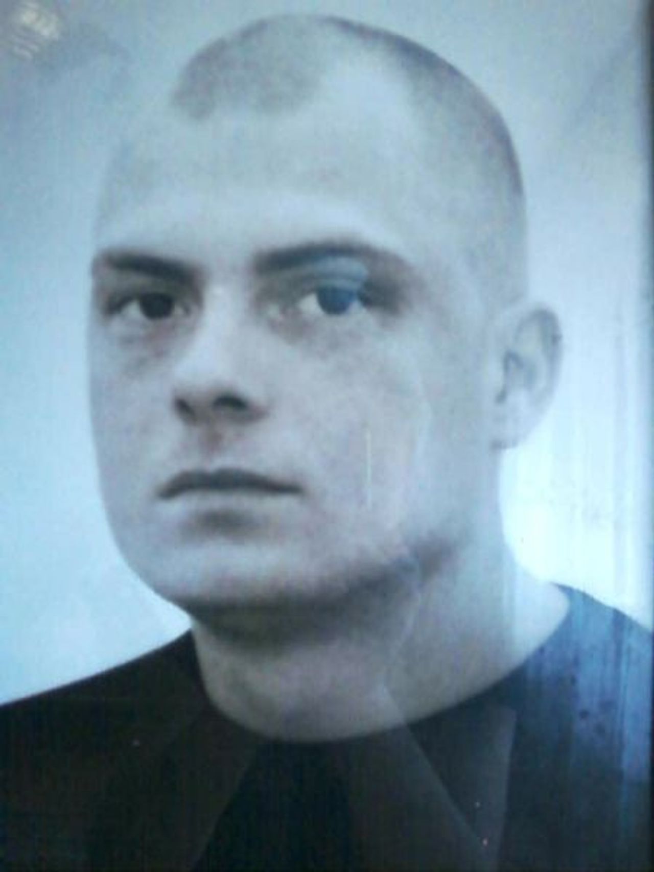 <p>Dnia 28.07.2009 r. w wieku 27 lat zginął śmiercią tragiczną nasz Ukochany Syn, Mąż i Tatuś Ś.P. Adam Krystman. Msza święta odprawiona zostanie dnia 01.08.2009 r. o godz. 11.00 w kosciele parafialnym w Chociwlu. Pogrzeb odbędzie sie po mszy świętej. O czym zawiadamia pogrążona w smutku Rodzina.</p>