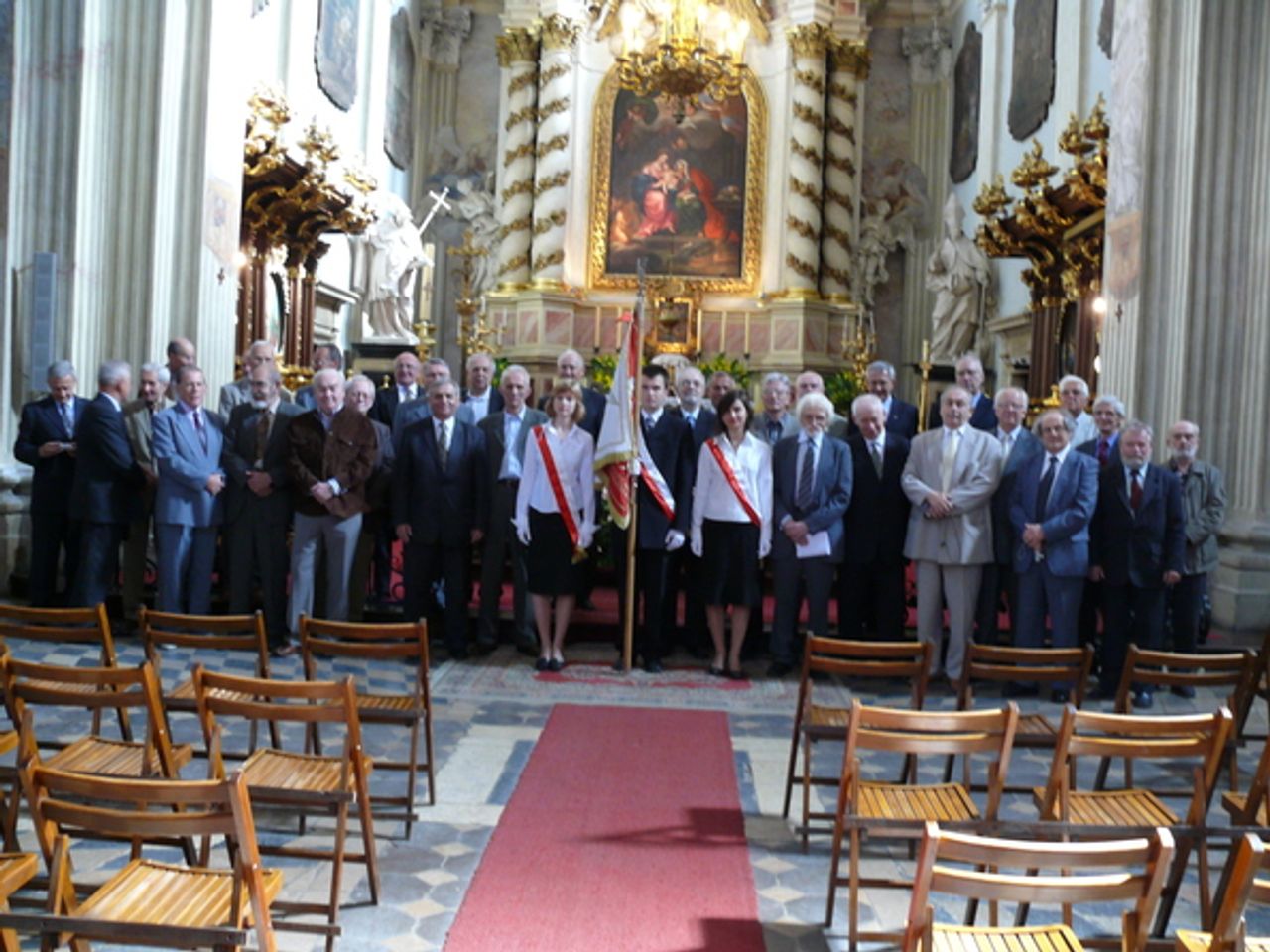 <p>Ze smutkiem zawiadamiamy,<br />że dnia 30 stycznia 2017 roku zmarł<br />nasz przyjaciel i kolega</p><p>ś†p<br />BOGDAN ROGATKO</p><p>Historyk i krytyk literatury, publicysta,<br />współzałożyciel i wieloletni prezes<br />Krakowskiej Fundacji Literatury,</p><p>współzałożyciel i członek redakcji<br />„Dekady Literackiej” i „Nowej Dekady Krakowskiej”,<br />pasjonat literatury i pełen entuzjazmu redaktor.</p><p>Przyjaciele i koledzy<br />z Krakowskiej Fundacji Literatury i „Nowej Dekady Krakowskiej”</p>