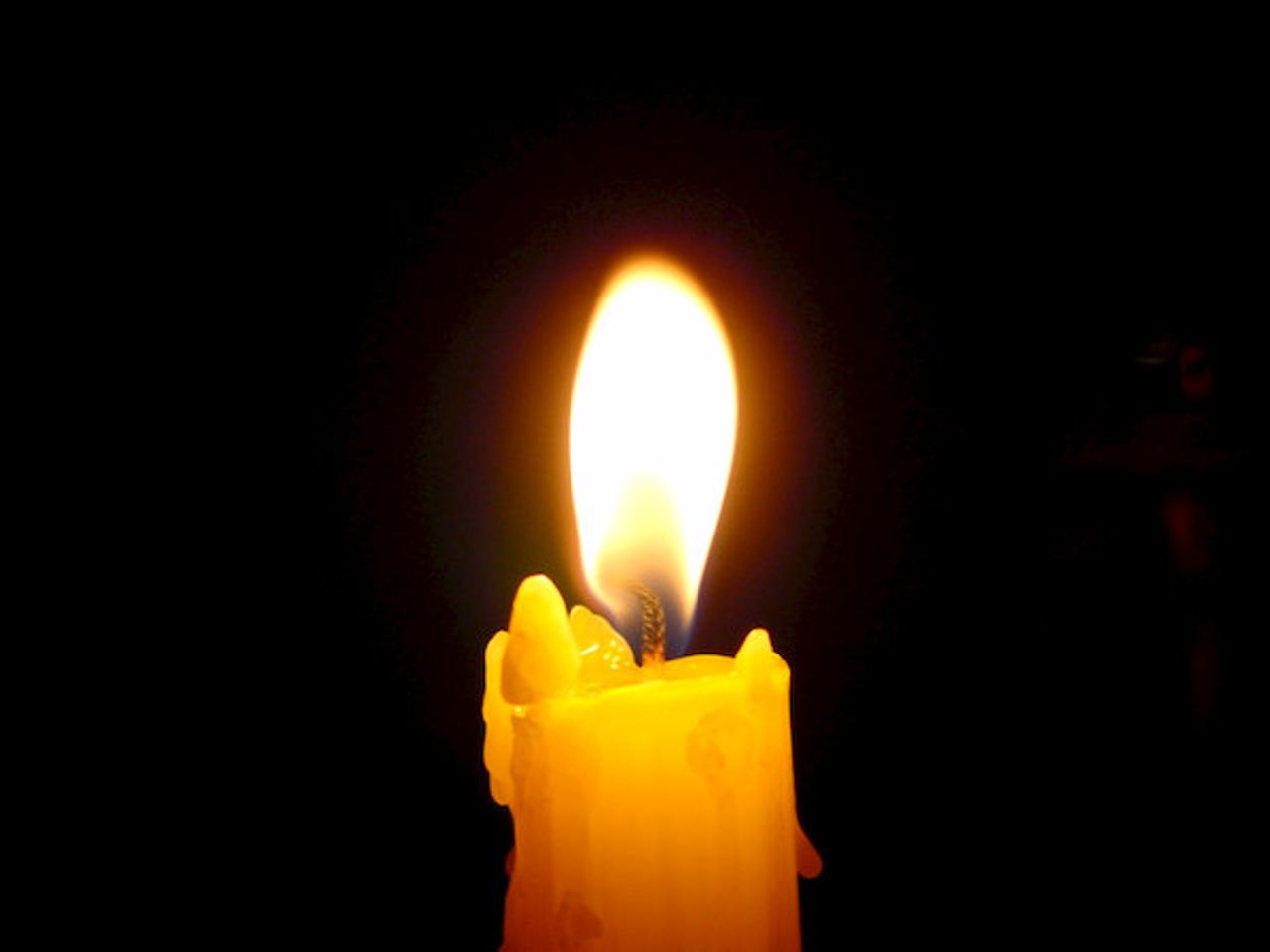 <p>Z głębokim żalem zawiadamiamy, że dnia 24.02.2014 r. odszedł od nas nasz kochany Tatuś, Teść, Dziadek i Wujek</p>
<h4>śp. Mariusz Cybulski lat 75</h4>
<p>Pogrzeb odbędzie się dnia 27.02.2014 r. o godz. 14.00 na cmentarzu Starofarnym przy ul. Grunwaldzkiej.</p>
<p>W smutku pogrążona Rodzina</p>