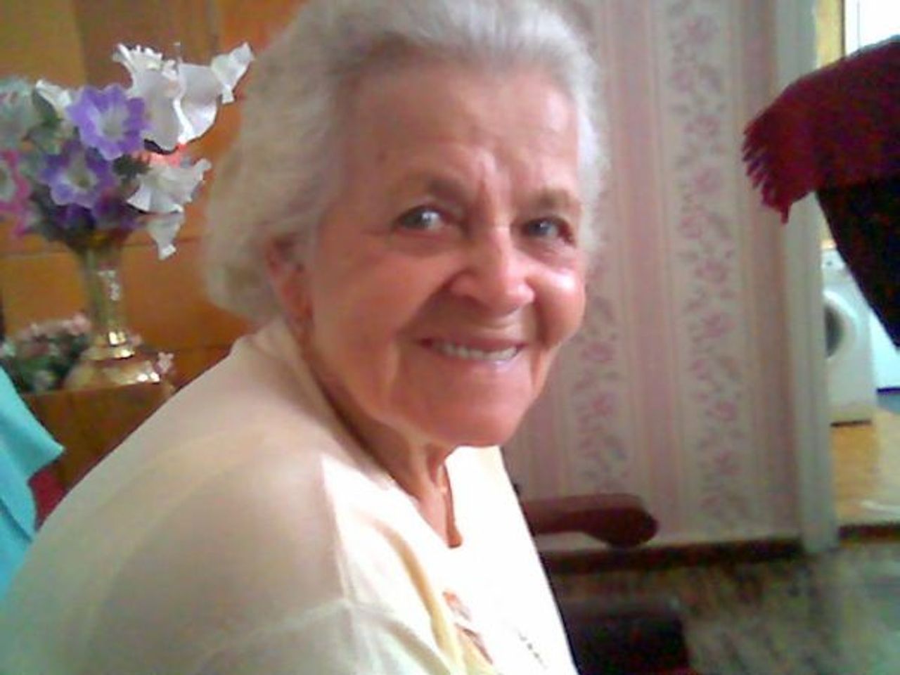 <p>Pokój Ci wieczny w cichej krainie Gdzie ból nie sięga i łza nie płynie Z sercem pełnym bólu i smutku zawiadamiamy, że dnia 18 lutego 2009 roku zmarła moja ukochana Żona, nasza kochana Mamusia, Teściowa, Babcia, Prababcia, Siostra i Ciocia</p>
<h4><strong>śp. Stefania Jóźwiak lat 81</strong></h4>
<p>Msza św. żałobna odprawiona zostanie dnia 21 lutego 2009 roku w Bazylice Św. Apostołów Piotra i Pawła w Kruszwicy. Po mszy św. ceremonia pogrzebowa na miejscowym cmentarzu. Pogrążony w rozpaczy MĄŻ z RODZINĄ</p>