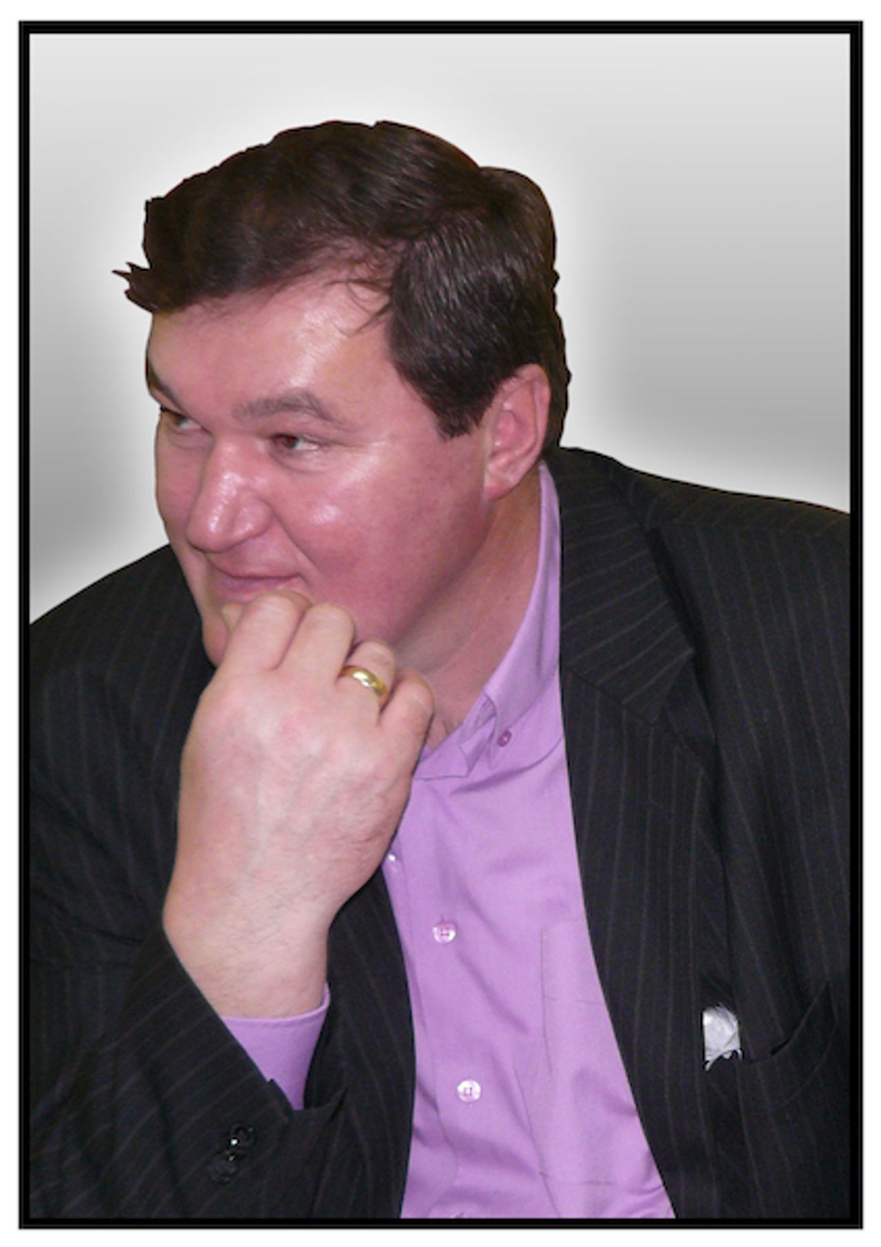 <p>Z głębokim żalem zawiadamiamy, że dnia 16 grudnia 2012 r. zmarł kochany Mąż i Ojciec</p>
<h4><strong>śp. Tomasz Borys lat 44</strong></h4>
<p>Msza św. żałobna odprawiona zostanie dnia 19.12.2012 r. o godz. 11:00 w kościele parafialnym pw. Najświętszego Serca Pana Jezusa w Ostrowie. Po mszy św. ceremonia pogrzebowa na miejscowym cmentarzu. Pogrążeni w smutku ŻONA i SYNOWIE</p>