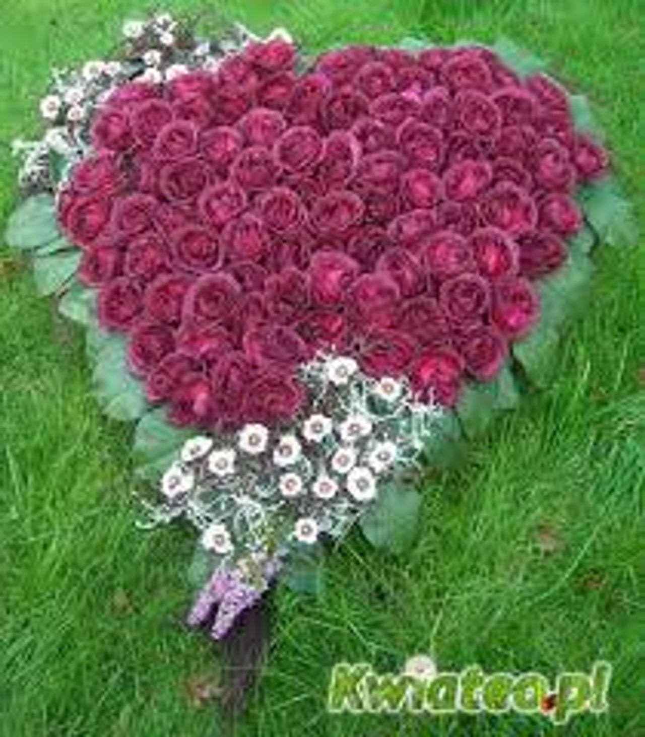 <p><em>,,Pokój Ci wieczny w cichej krainie gdzie ból nie sięga i łza nie płynie gdzie słyszysz głos Boga serdeczny Pokój Ci wieczny''</em></p>
<p>Z głębokim żalem i bólem zawiadamiamy, że 12 września 2014 r. odeszła od Nas nasza najukochańsza żona, Mamusia, Babcia, Synowa i Siostra</p>
<h4>śp. Danuta Mądra</h4>
<p>Uroczystości pogrzebowe rozpoczną się we wtorek, 16 września 2014 r. o godz. 14.00 mszą świętą w kościele w Przylepie</p>
<p>Pogrążona w żałobie Rodzina.</p>
