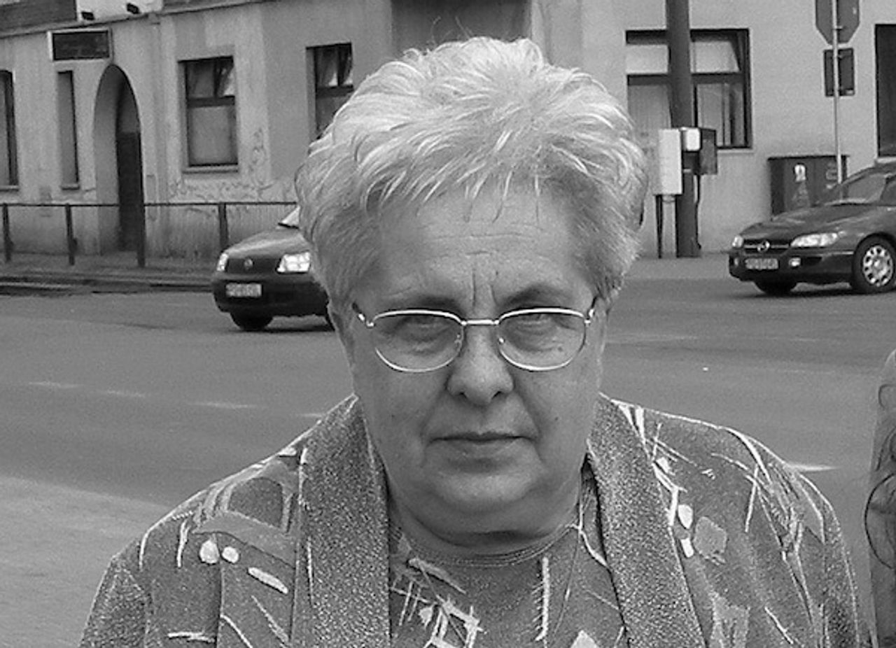 <p>Zawiadamiamy, że 20.7.2011 r. zmarła nasza kochana<br />Mama, Teściowa i Babcia<br />ś + p<br />Zofia Olszewska<br />Msza św. odbędzie się 23.7.2011 r. o godzinie 9.30<br />na Starołęce. Pogrzeb po mszy św. na cmentarzu parafialnym.<br />W smutku pogrążona<br />Rodzina</p>
