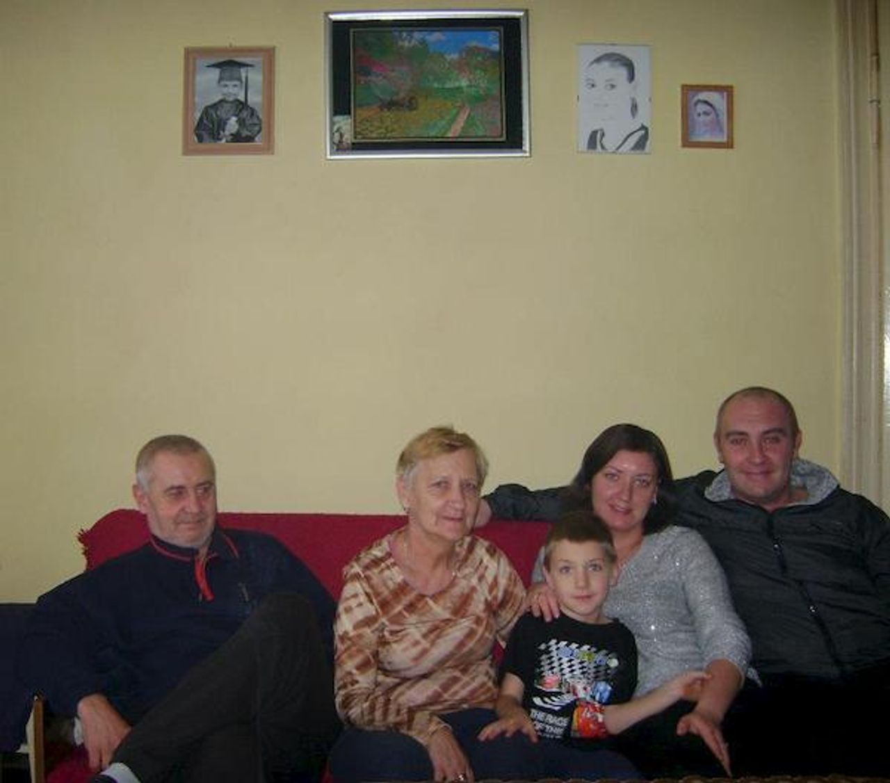 <p>Z głębokim żalem zawiadamiamy, że 21 grudnia 2013 roku odszedł od nas mój kochany MĄŻ, SYN, BRAT, nasz TATUŚ i DZIADEK</p>
<h4>śp. STANISŁAW SZURYGA</h4>
<p>Pogrzeb odbędzie się w poniedziałek, 23 grudnia 2013 roku o godz. 9.10 na nowym cmentarzu komunalnym przy ul. Wrocławskiej w Zielonej Górze.</p>
<p>Pogrążona w smutku rodzina.</p>