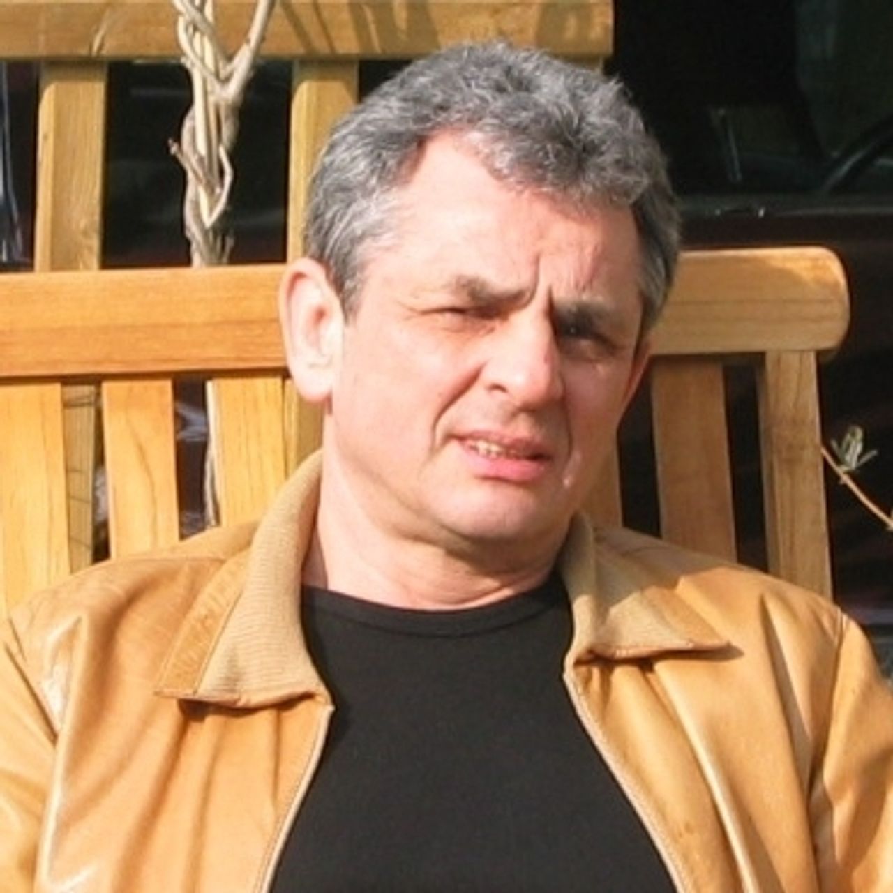 <p>Pogrążeni w wielkim smutku zawiadamiamy, że 22 grudnia 2012 r. nagle i niespodziewanie odszedł od nas nasz ukochany śp. Bolesław Proch Mira , Celina i Daniel Proch</p>