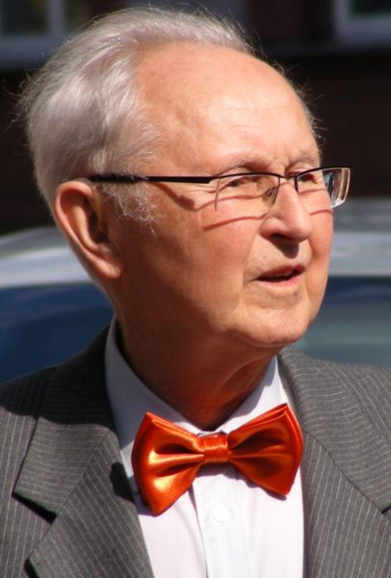 <p>Z głębokim żalem zawiadamiamy, że dnia 27 grudnia 2010 roku, w wieku 83 lat odszedł od nas śp. prof. dr hab. Rudolf Buchała<br />wieloletni wykładowca Uniwersytetu Ekonomicznego oraz Wyższej Szkoły Zarządzania Marketingowego i Języków Obcych w Katowicach.<br />Msza św. pogrzebowa odbędzie się dnia 30 grudnia 2010 roku o godzinie 9.30<br />w kościele św. Piotra i Pawła przy ulicy Mikołowskiej 32 w Katowicach. Odprowadzenie prochów na cmentarz przy ulicy Sienkiewicza w Katowicach odbędzie się po mszy.<br />O czym zawiadamia pogrążona w smutku Rodzina</p>
