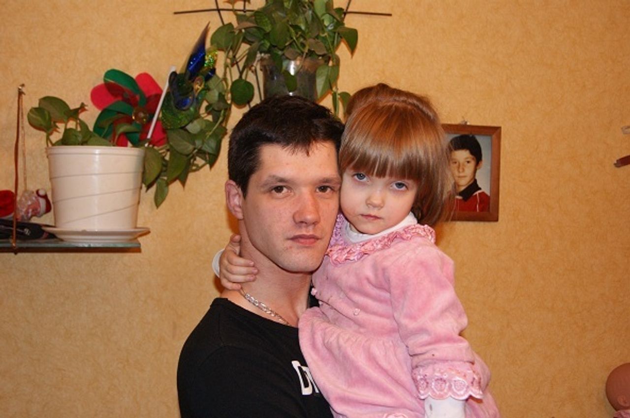 <p>Odeszłaś tak wcześnie, że ani uwierzyć, ani się pogodzić Z głębokim żalem zawiadamiamy, że dnia 21 grudnia 2011 roku zmarła kochana żona, mama, synowa, szwagierka i ciocia śp. Agnieszka Posadzy Z domu Daniszewska Lat 31 Msza św. żałobna odprawiona zostanie dnia 23.12. 2011 o godz. 12.00 w kościele parafii św. Krzyża. Pogrzeb odbędzie się tego samego dnia o godz. 13.00 na cmentarzu parafii św. Mikołaja przy ul. Marulewskiej w Inowrocławiu Pogrążeni z w smutku Mąż z Rodziną</p>