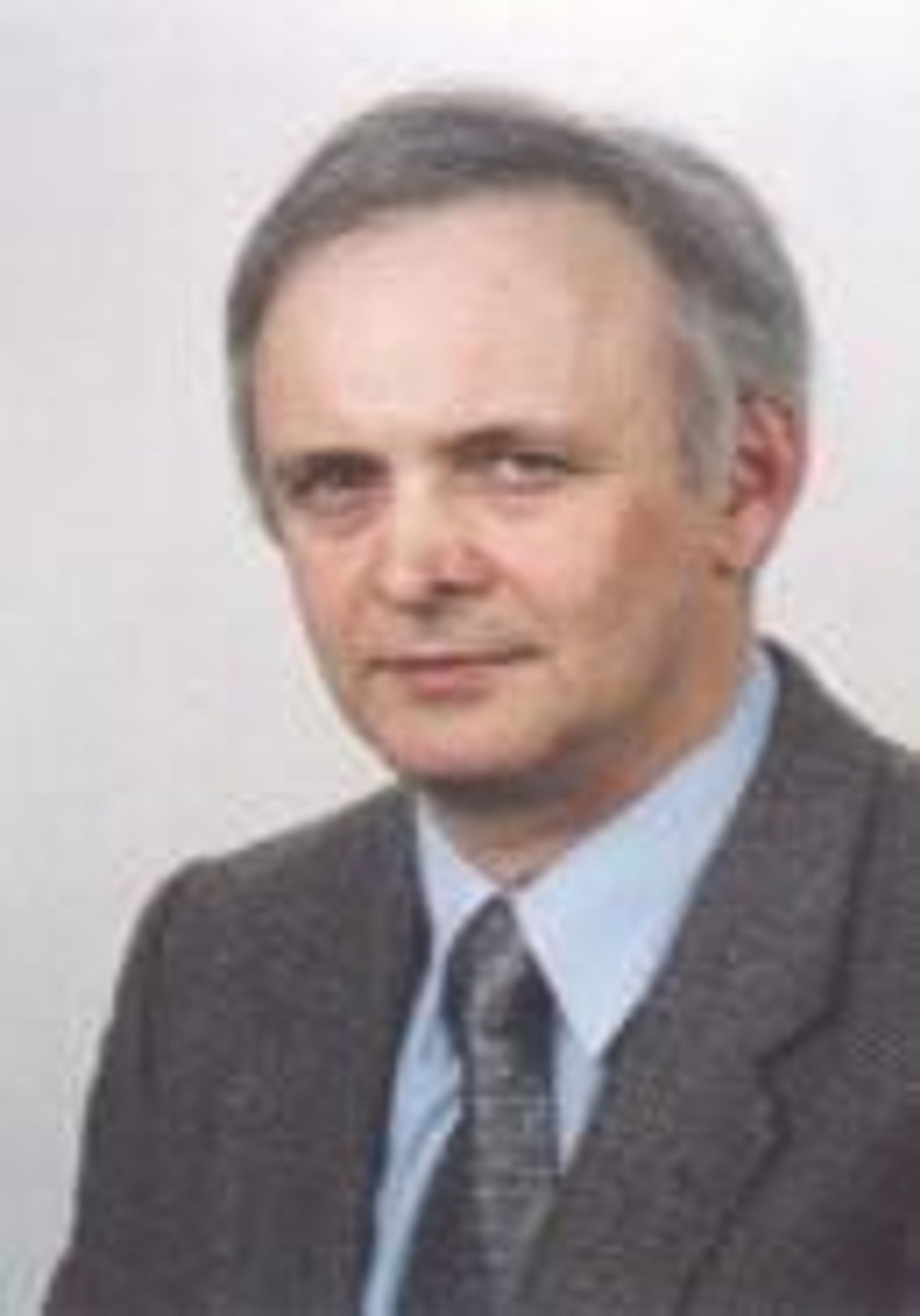 <p>Z wielkim żalem pożegnaliśmy mgr Mirosława Cieślika. Żonie przekazujemy wyrazy współczucia. Pracownicy i studenci Wydziału Nauk o Zdrowiu Uniwersytetu Jana Kochanowskiego w Kielcach</p>