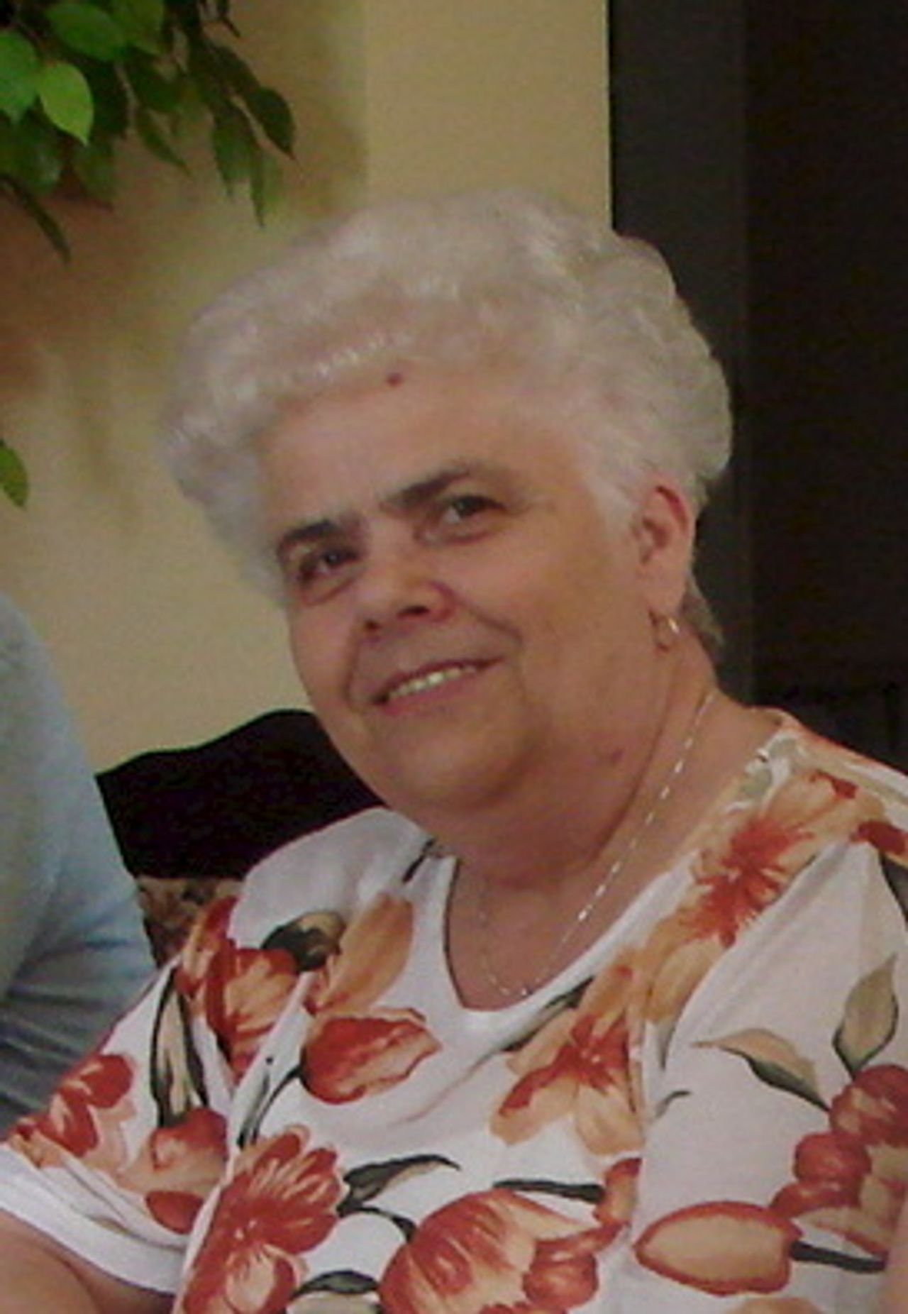 <p>Z głębokim żalem zawiadamiamy, że dnia 17.05.2013 r. zmarła nasz ukochana Żona i Mama</p>
<h4>Ś+P Jadwiga Okupniak<br />lat 69</h4>
<p>Pogrzeb odbędzie się w środę 22.05.2013 r. o godz. 12.00 na cmentarzu w Smochowicach.<br />W smutku pogrążony Mąż z Synem</p>