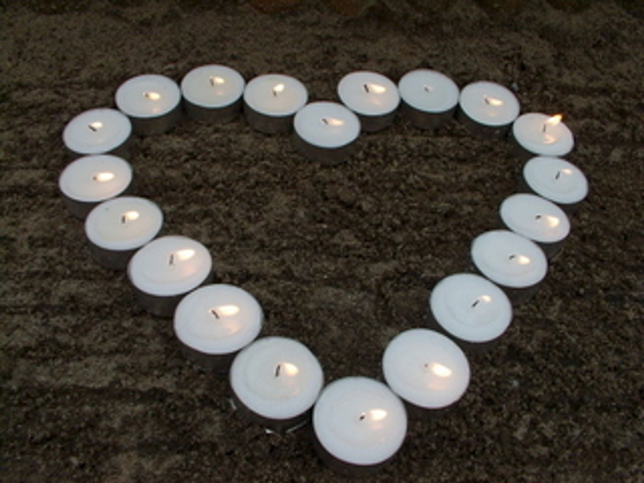 <p>Z głębokim żalem zawiadamiamy, że w dniu 18 marca 2011 roku odeszła na zawsze Śp. MARIANNA STAŃKOWSKA Ceremonia pogrzebowa rozpocznie się w dniu 22 marca o godz. 12:10 w Kaplicy na Cmentarzu Komunalnym w Słupsku Pogrążona w bólu Rodzina</p>