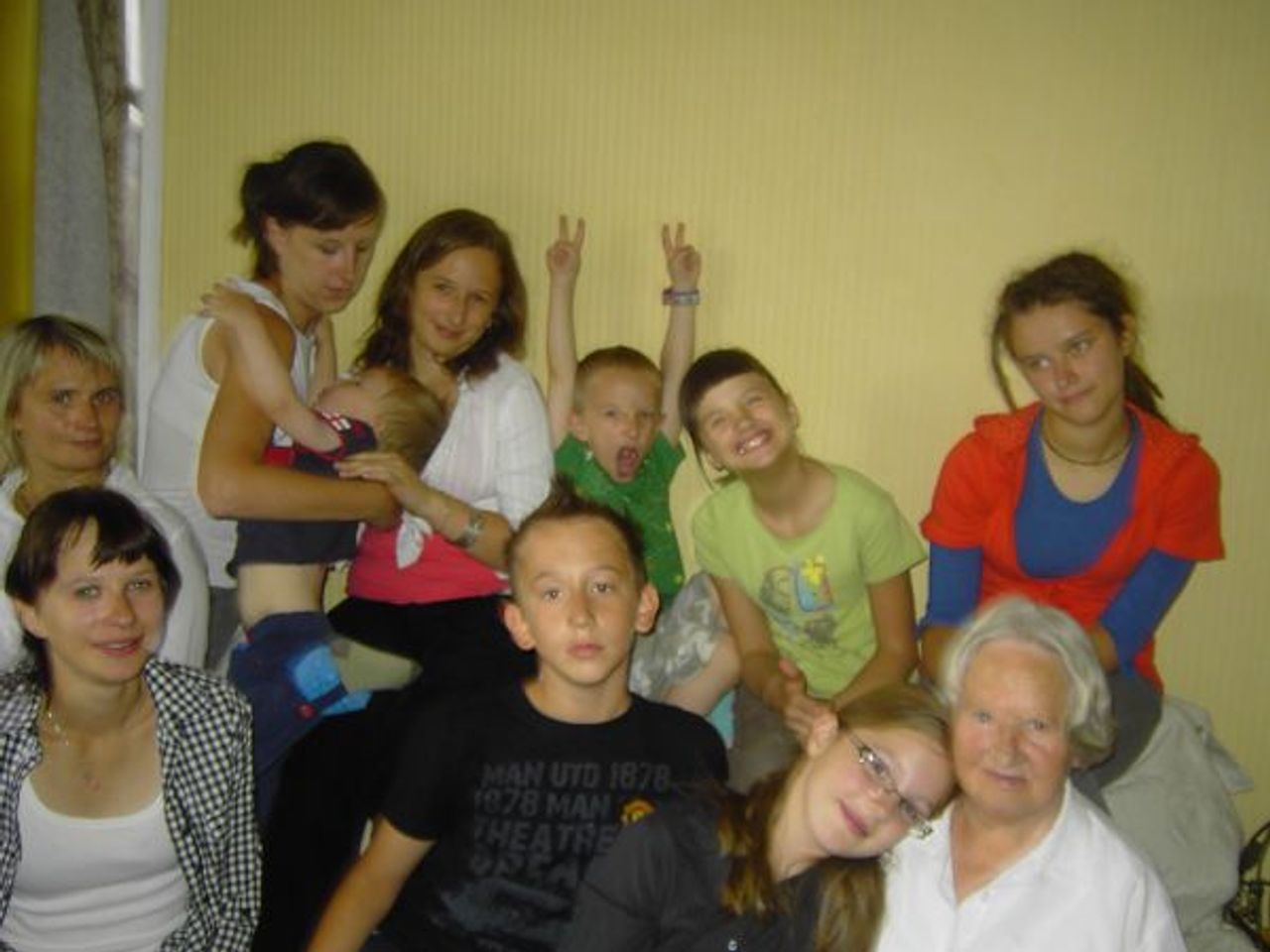 <p>Z żalem zawiadamiamy, że 20 grudnia 2009 roku w wieku 82 lat odeszła do nas nasza ukochana MAMA, SIOSTRA, BABCIA i PRABABCIA śp. MARIANNA NAPIERAŁA Pogrzeb odbędzie się w środę, 23 grudnia 2009 roku o godz. 12.00 na cmentarzu komunalnym (starym) przy ul. Wrocławskiej w Zielonej Górze. Pogrążeni w smutku Andrzej i Magda z rodziną Msza św. w intencji Zmarłej zostanie odprawiona w dniu pogrzebu o godz. 8 00 w kościele pw. Św. Stanisława Kostki przy ul. Obywatelskiej.</p>