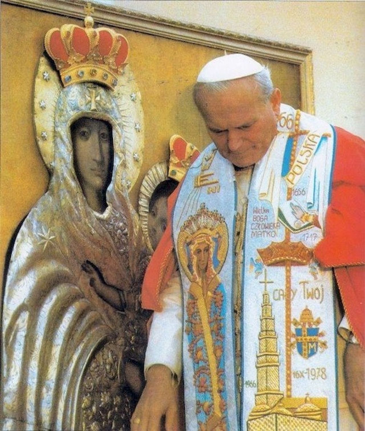 <p>Z głębokim żalem zawiadamiamy, że we wtorek 8 października 2013 r.<br />zasnęła w Panu, zaopatrzona sakramentami świętymi,<br />przeżywszy lat 82</p>
<p>śp.<br />Zofia Bankiewicz<br />z domu Wojas</p>
<p>Najukochańsza Żona, Mamusia, Babcia, Prababcia, Siostra, Szwagierka i Ciocia.</p>
<p>Mieszkanka Stanisławic.<br />Była długoletnia pracownica Narodowego Banku Polskiego w Bochni.</p>
<p>Msza św. pogrzebowa odprawiona zostanie w piątek 11 października 2013 r. o godz. 12.00<br />w kaplicy na cmentarzu przy ul. Orackiej w Bochni,<br />po czym nastąpi odprowadzenie Zmarłej na miejsce wiecznego spoczynku.</p>
<p>Różaniec odmówimy w kaplicy o godz. 11.30.</p>
<p>Zapraszają<br />Mąż, Córki z Rodzinami, Siostra oraz pozostali krewni</p>