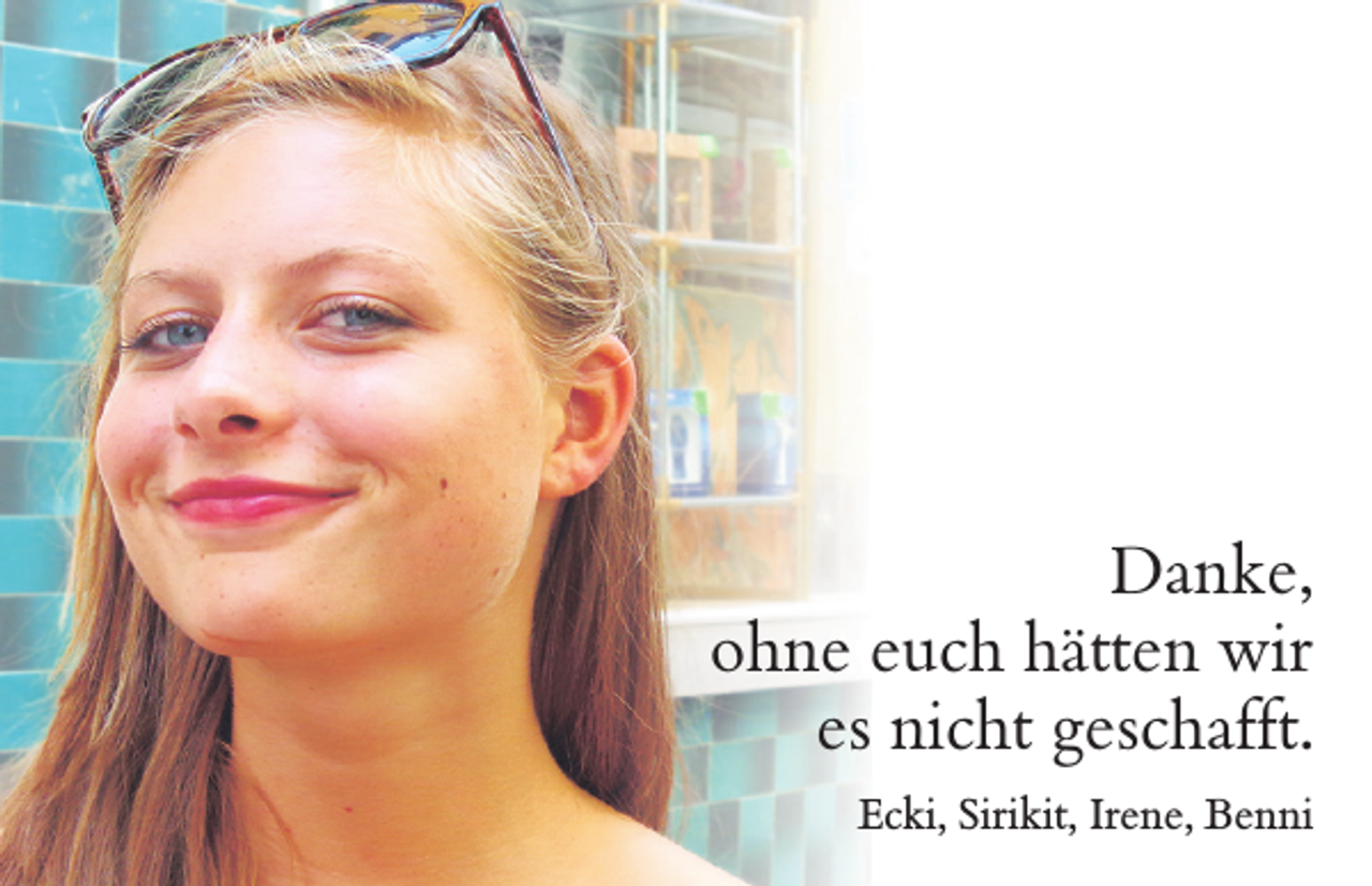 <p>Danke,<br />ohne euch hätten wir<br />es nicht geschafft.<br />Ecki, Sirikit, Irene, Benni</p>