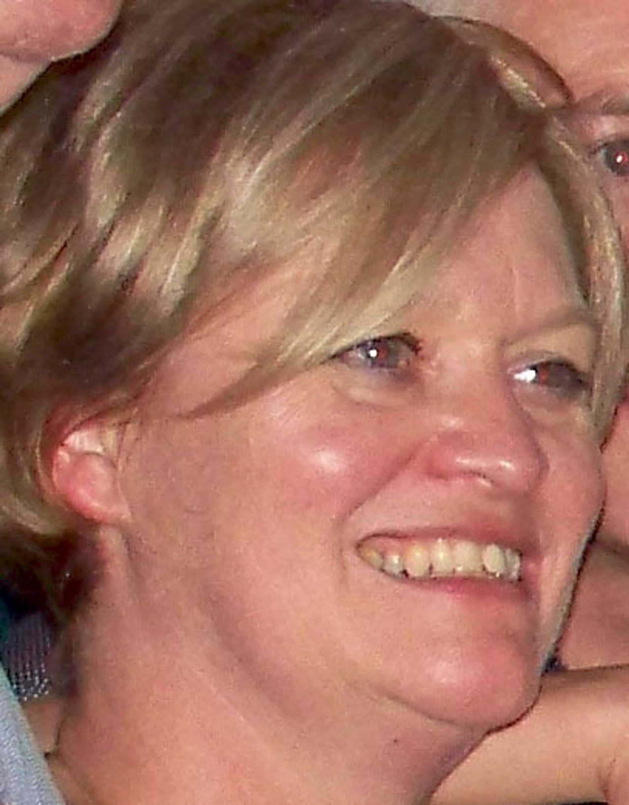 <p>O'CONNOR, Deirdre (February 5th, 2013) - Trevor and Neil Foot, and all of Deirdre's family, wish to sincerely thank everyone who has supported us since the loss of our dearly loved wife, mother, daughter and sister. By your many messages of sympathy, kind words and gestures you have comforted us greatly during a difficult year.</p>
